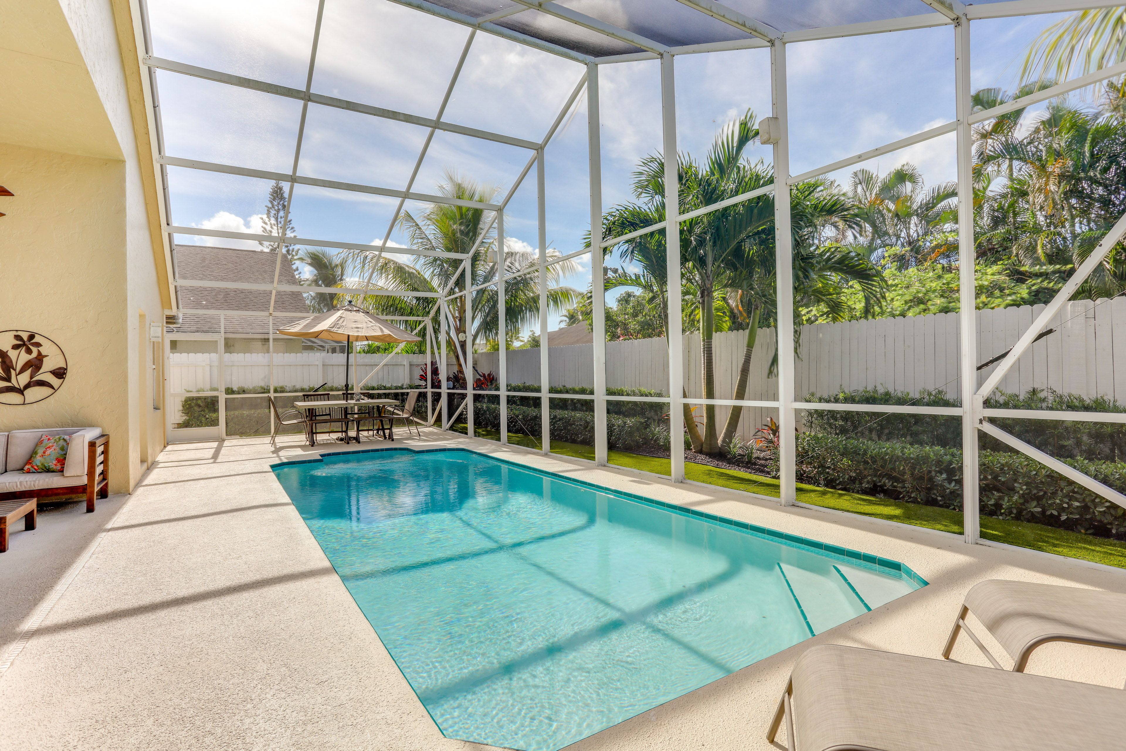 Jupiter Vacation Rental | 3BR | 2BA | Step-Free Access | 1,800 Sq Ft