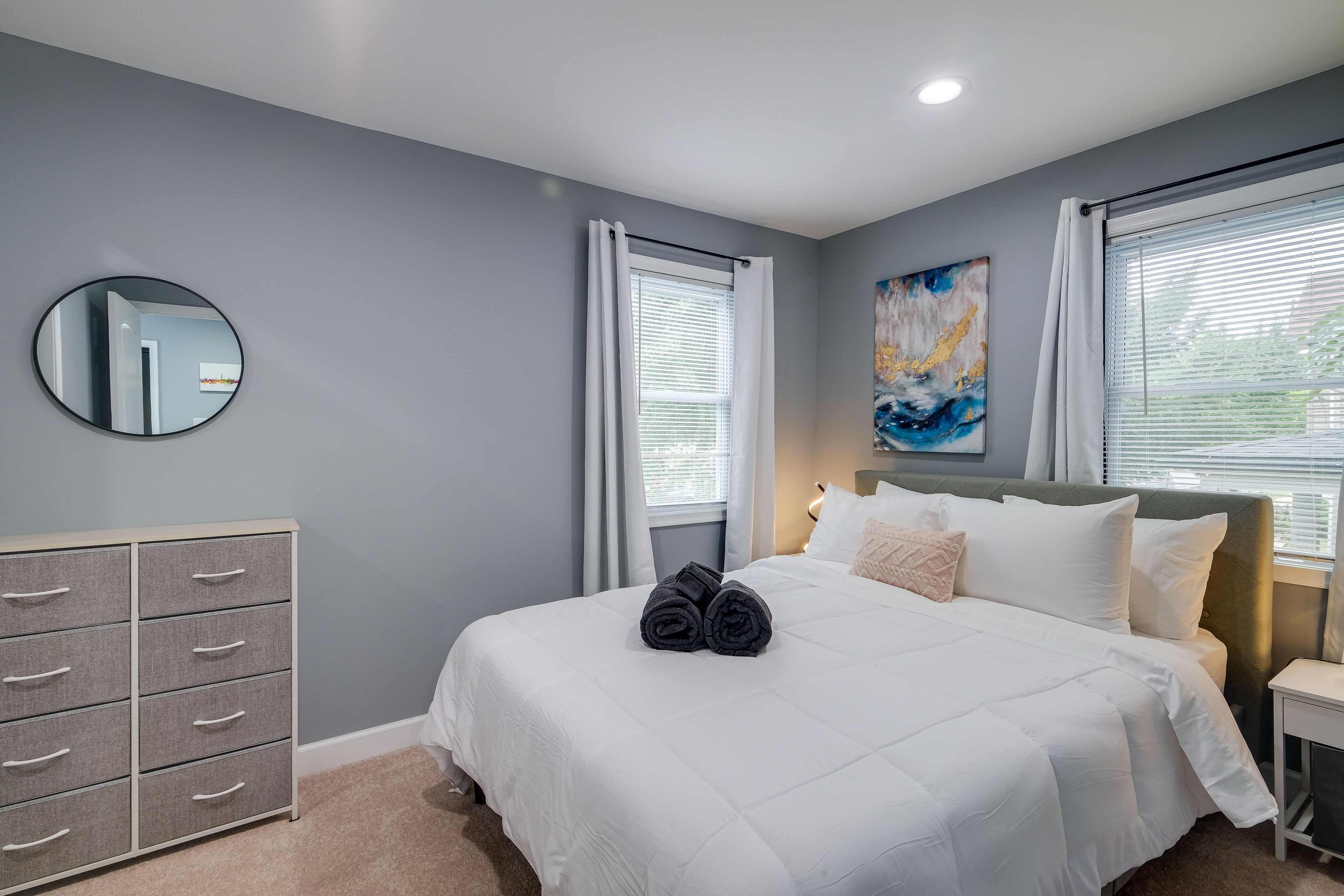 Bedroom 1 | Queen Bed | Linens & Towels
