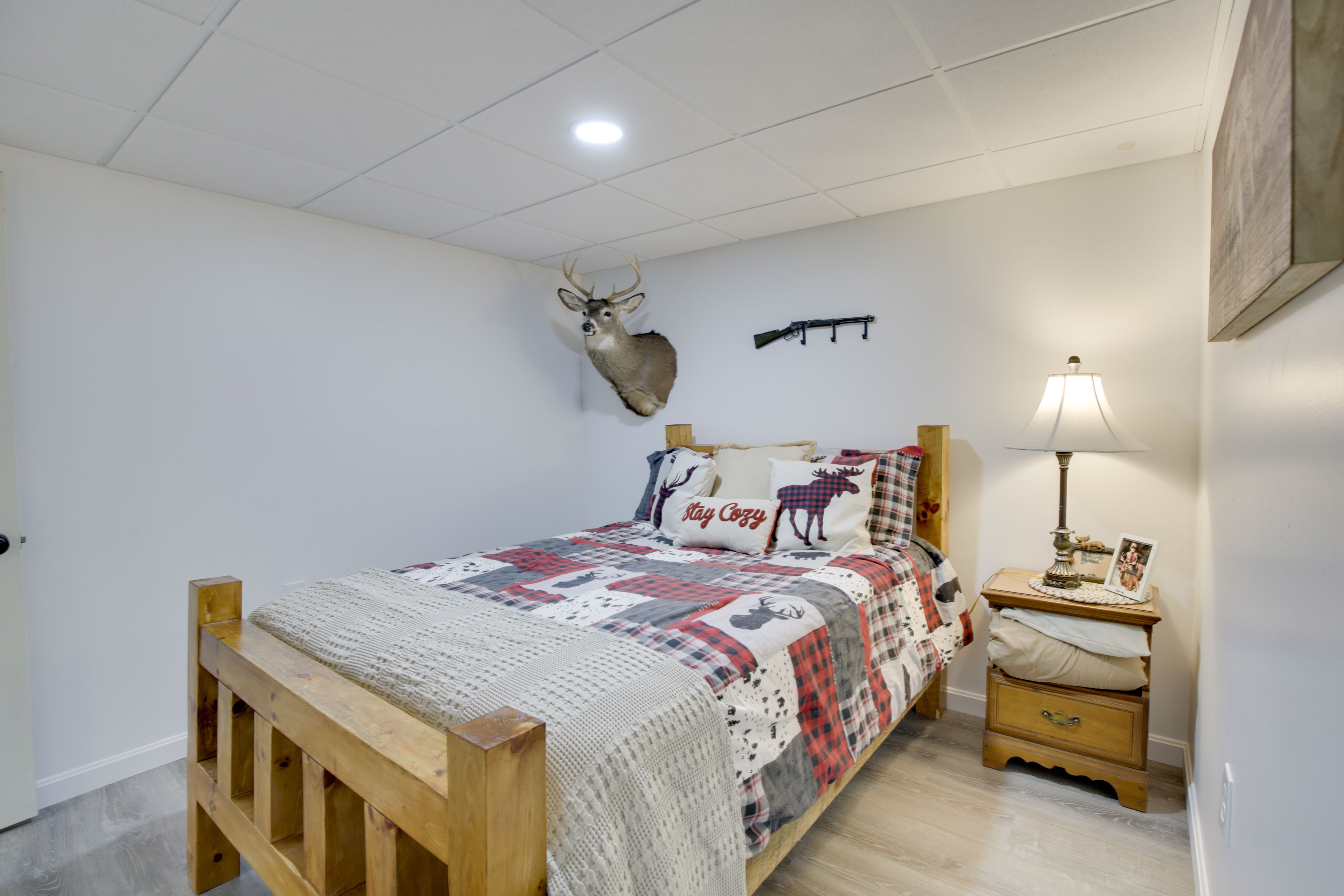 Bedroom 6 | Queen Bed | Ground Floor