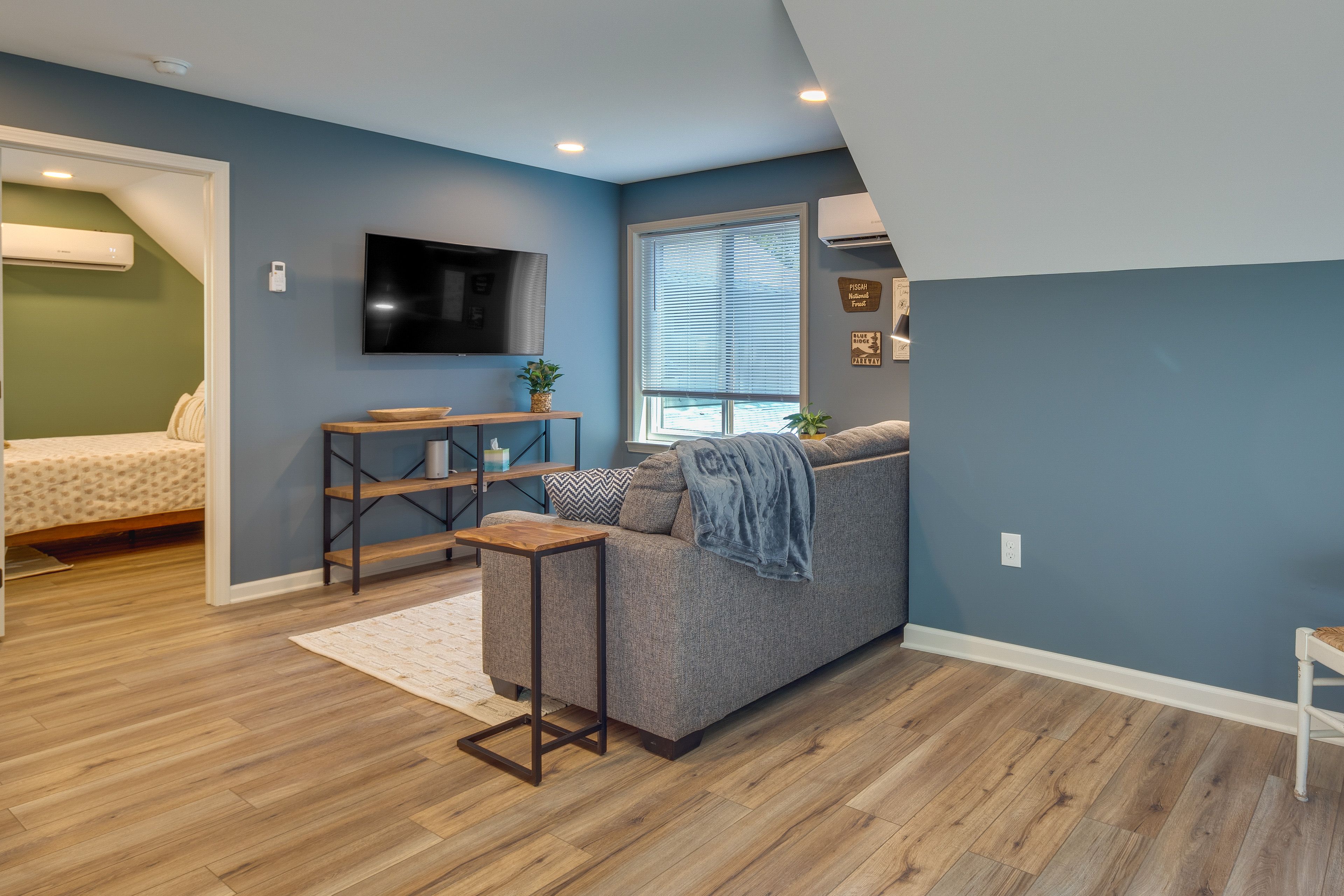 Living Room | Queen Sleeper Sofa | Smart TV