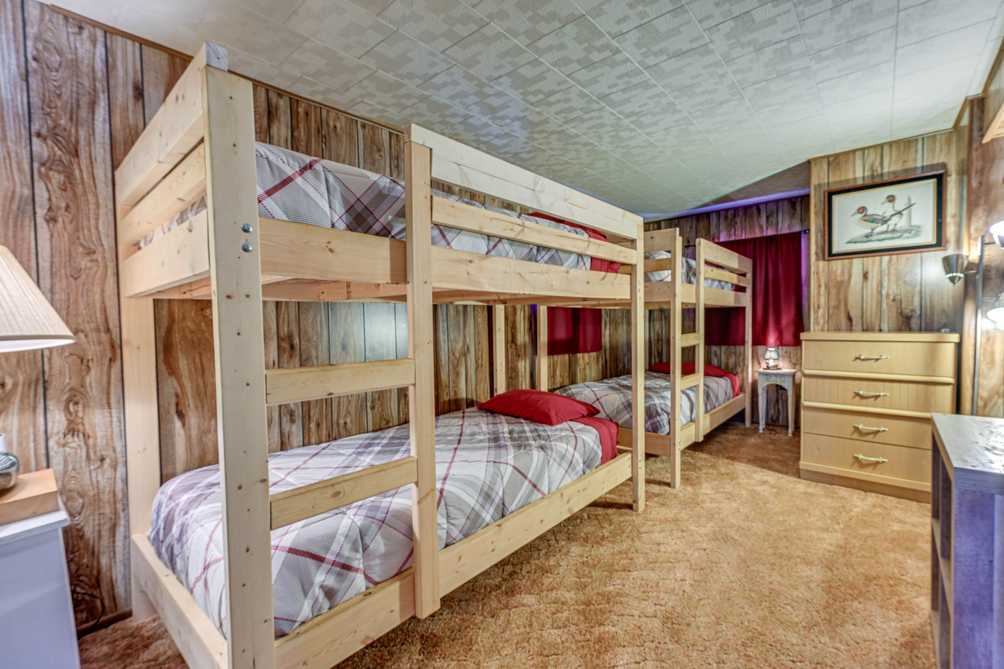 Bedroom 2 | 2 Twin Bunk Beds
