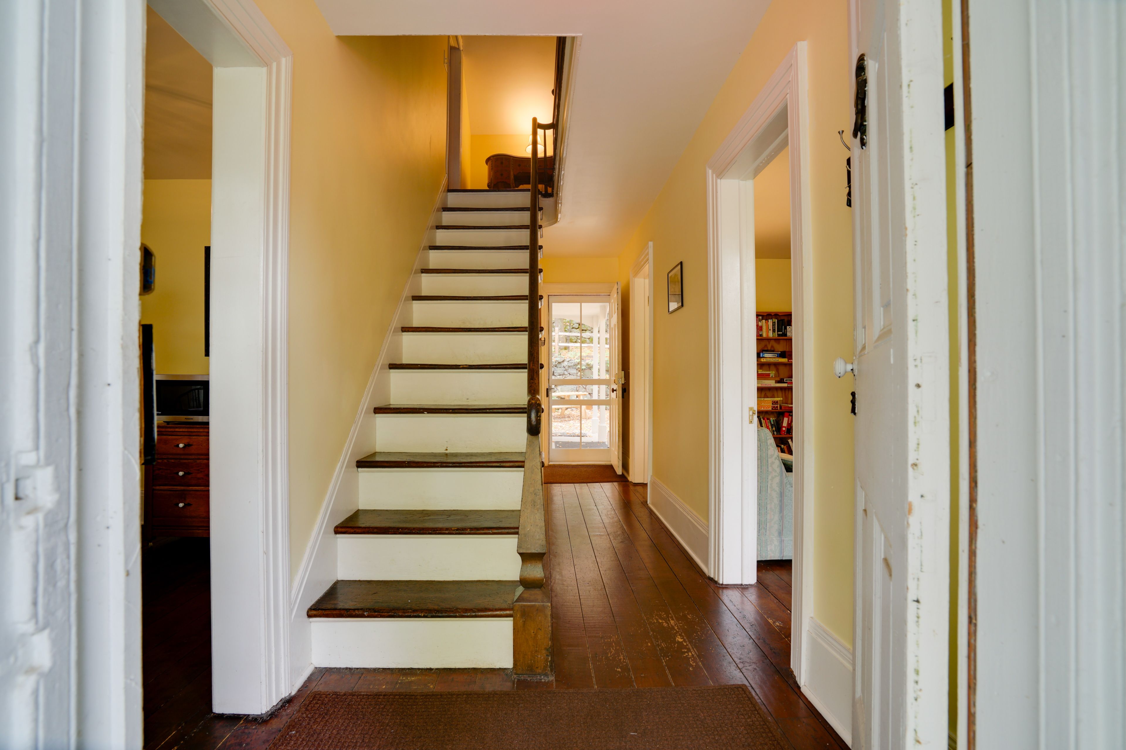 Stairs to 2nd Floor