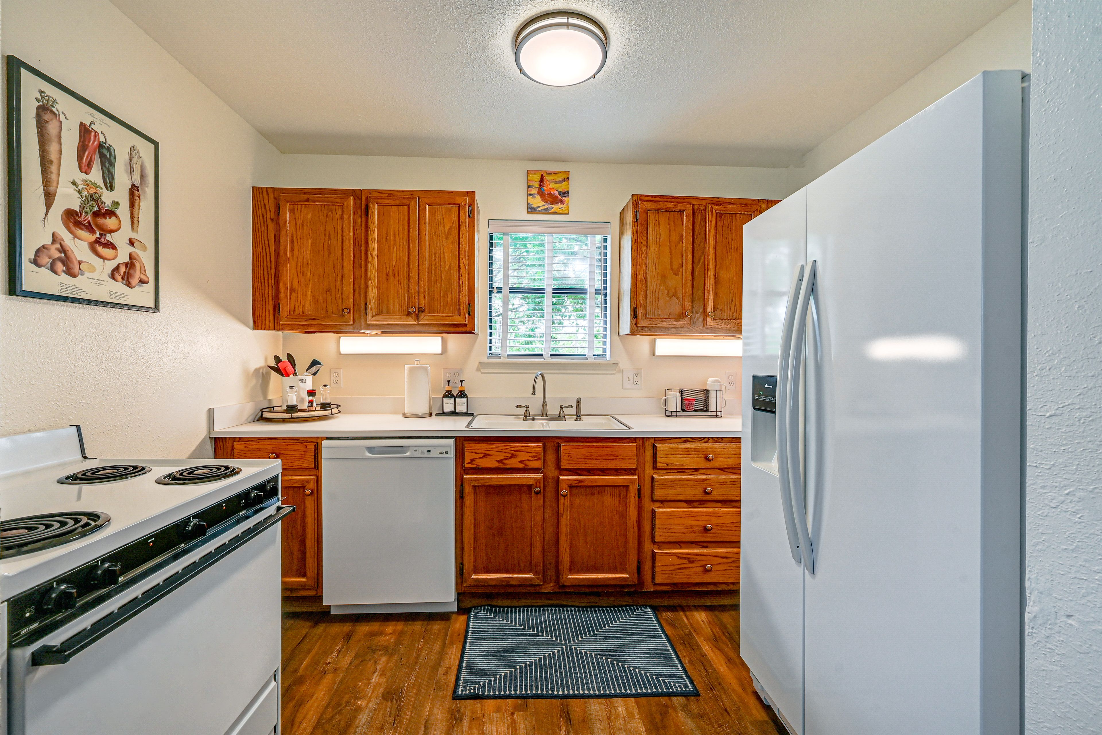 Kitchen | Coffee Maker | Spices | Toaster | Cooking Basics