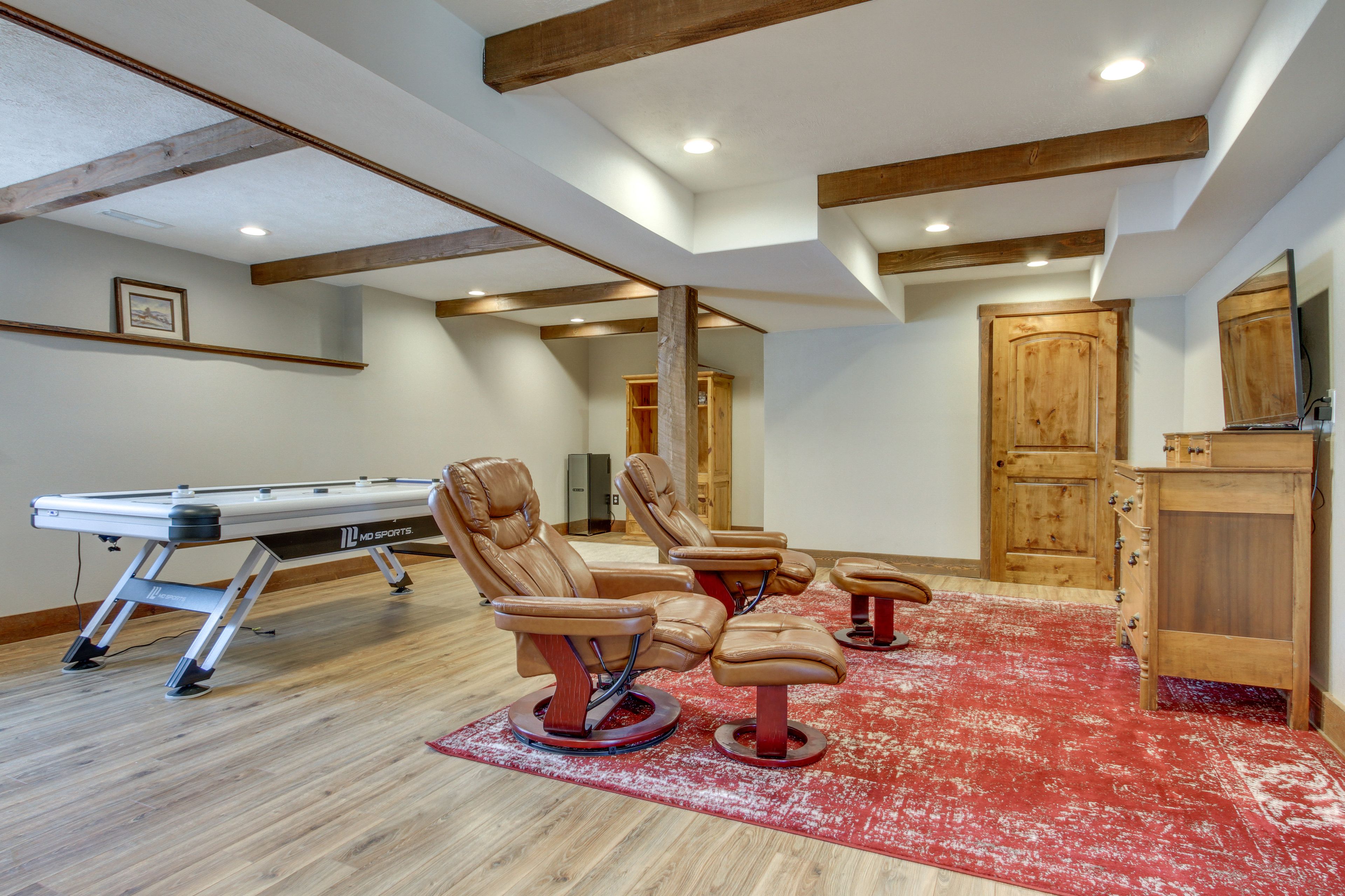 Game Room | Air Hockey Table | Board Games | Smart TV