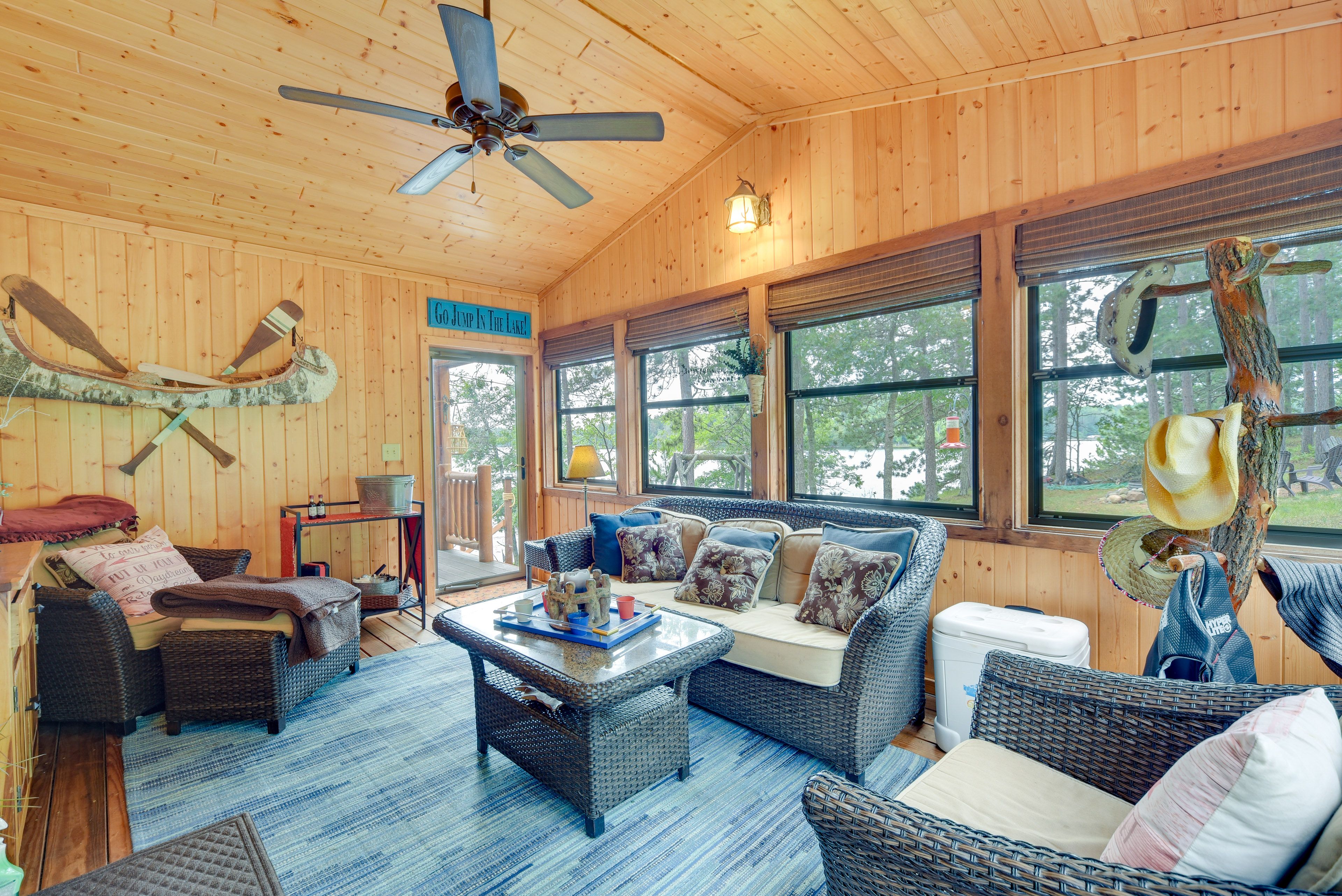 Screened-In Porch