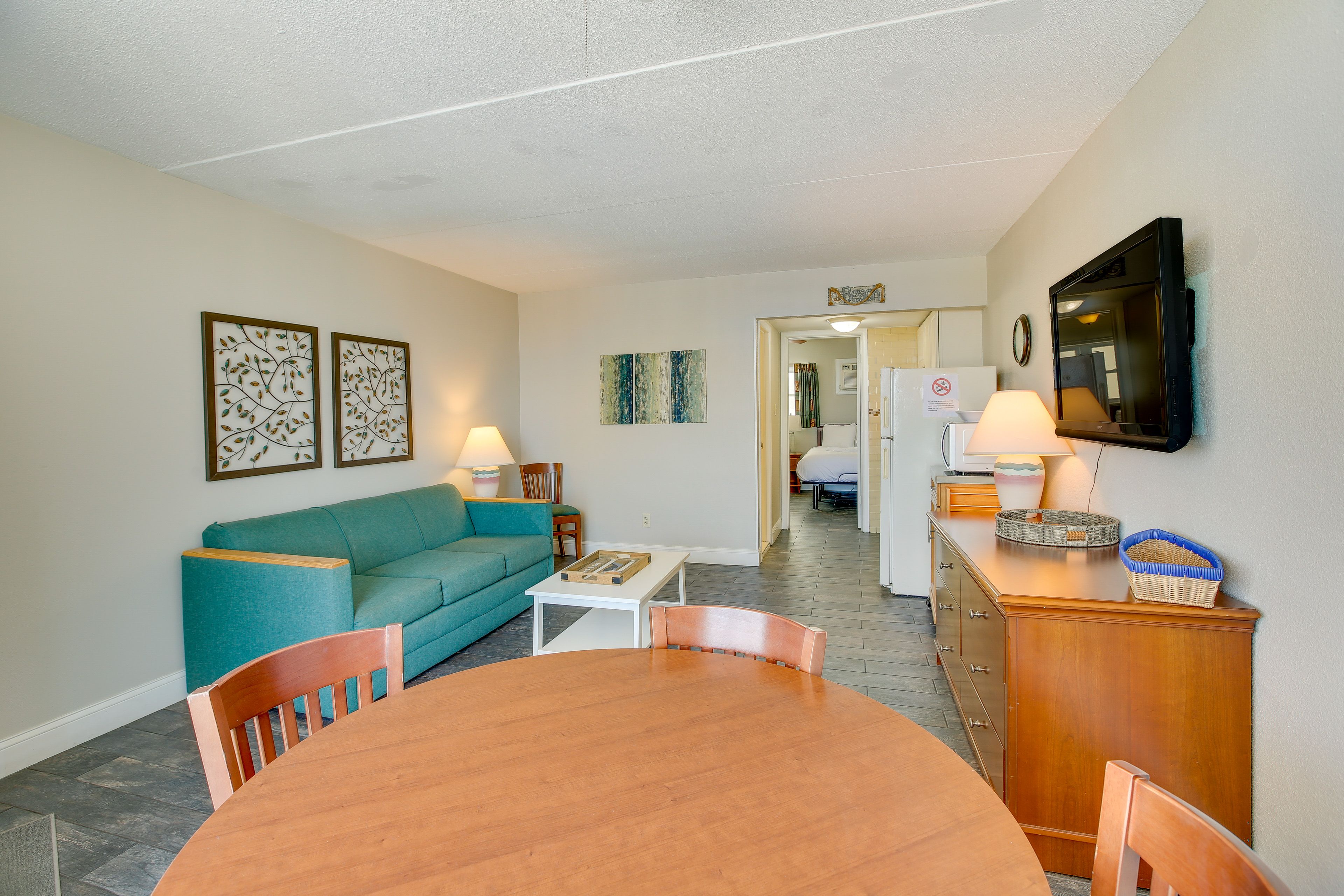 Wildwood Vacation Rental | 1BR | 1BA | 600 Sq Ft | Step-Free Access w/ Elevator