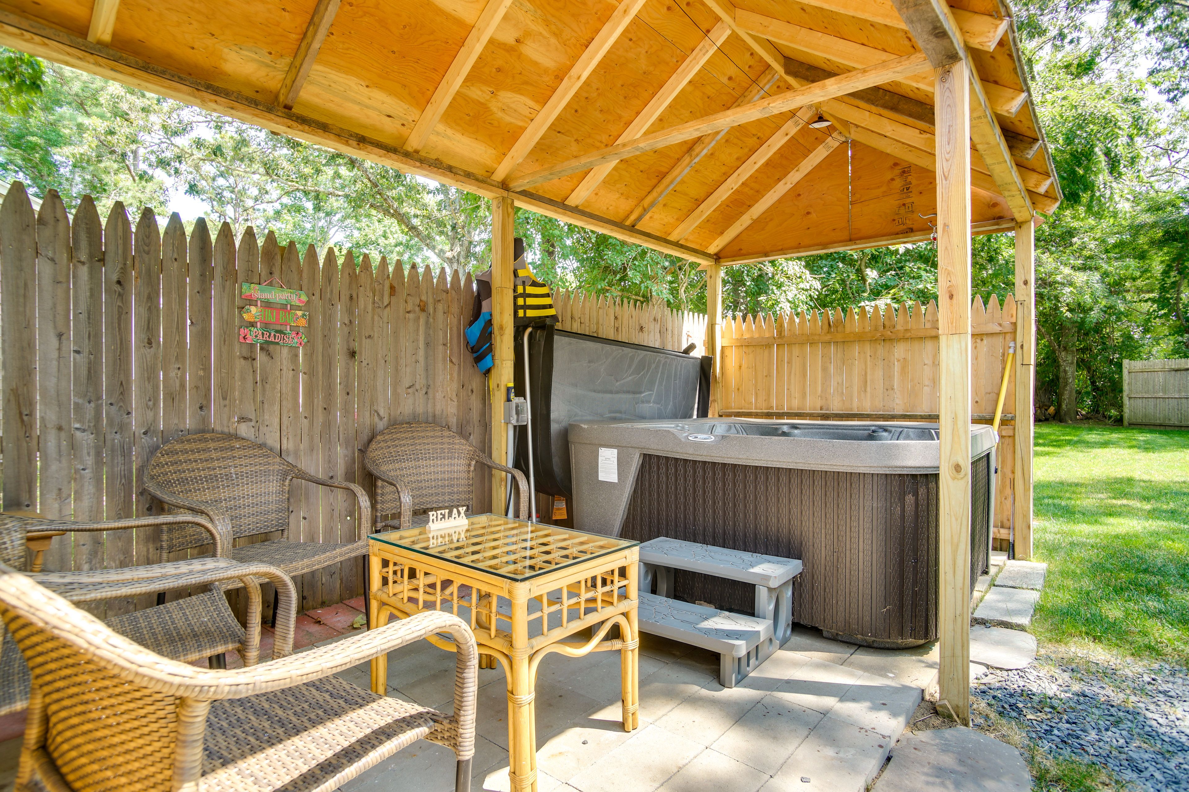 Private Hot Tub Area