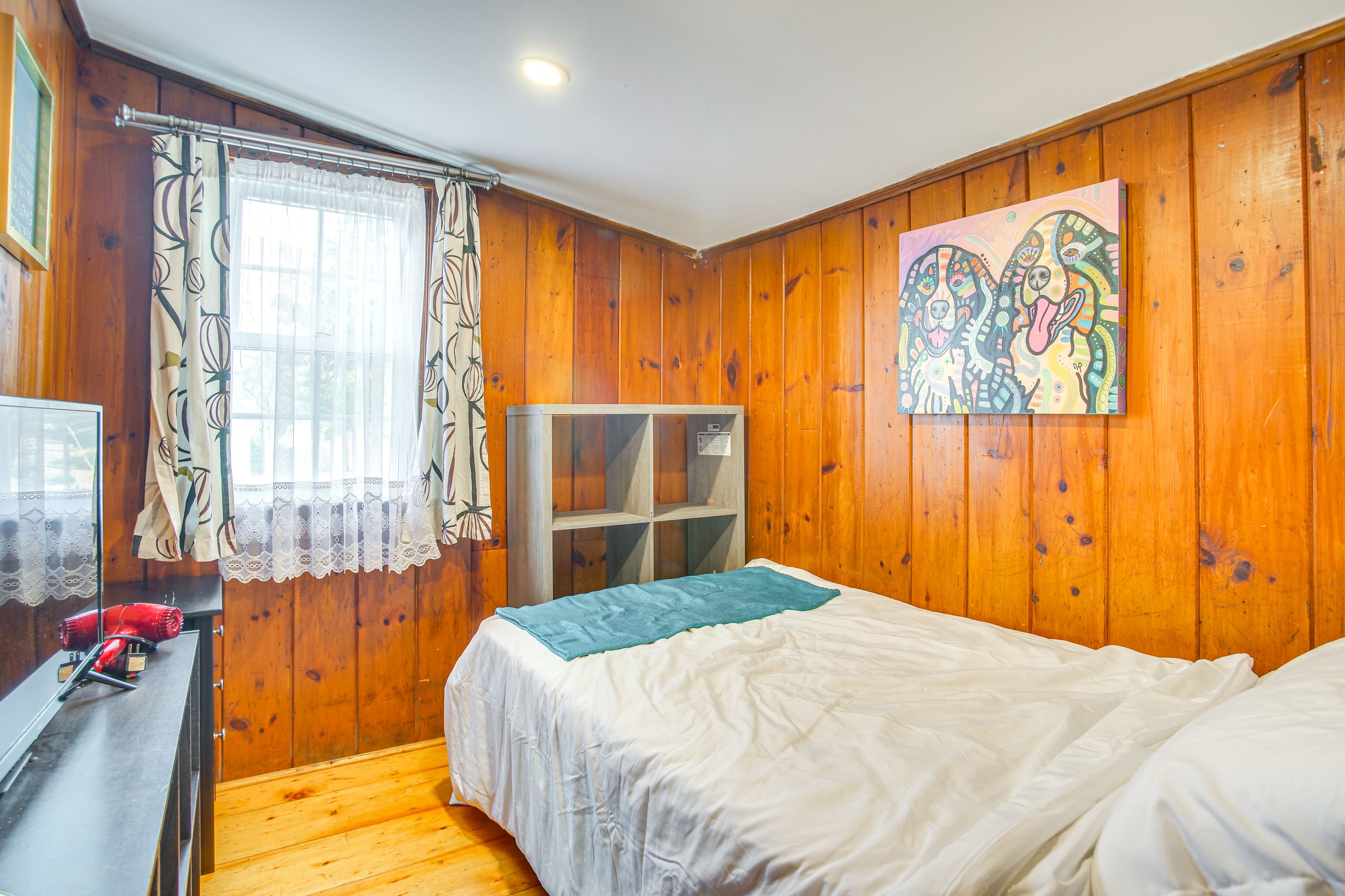 Bedroom 2 | Twin Bed