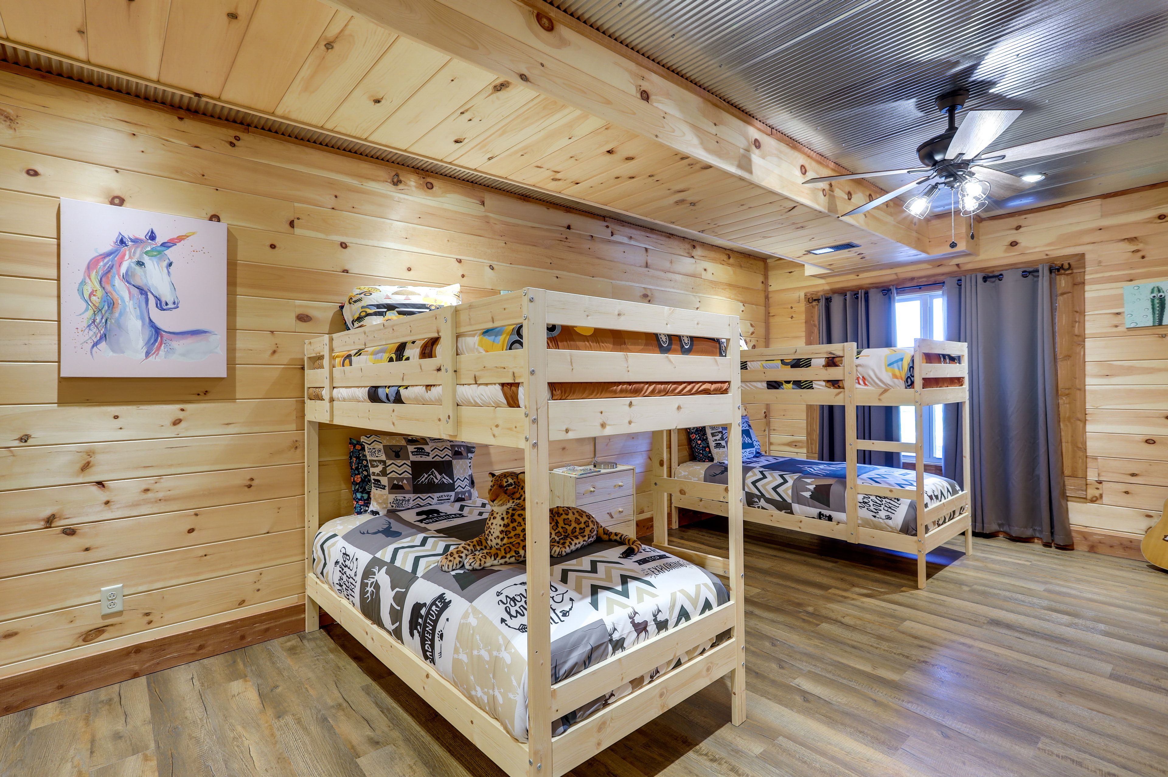 Bedroom 5 | 1st Floor | 2 Twin Bunk Beds | Smart TV