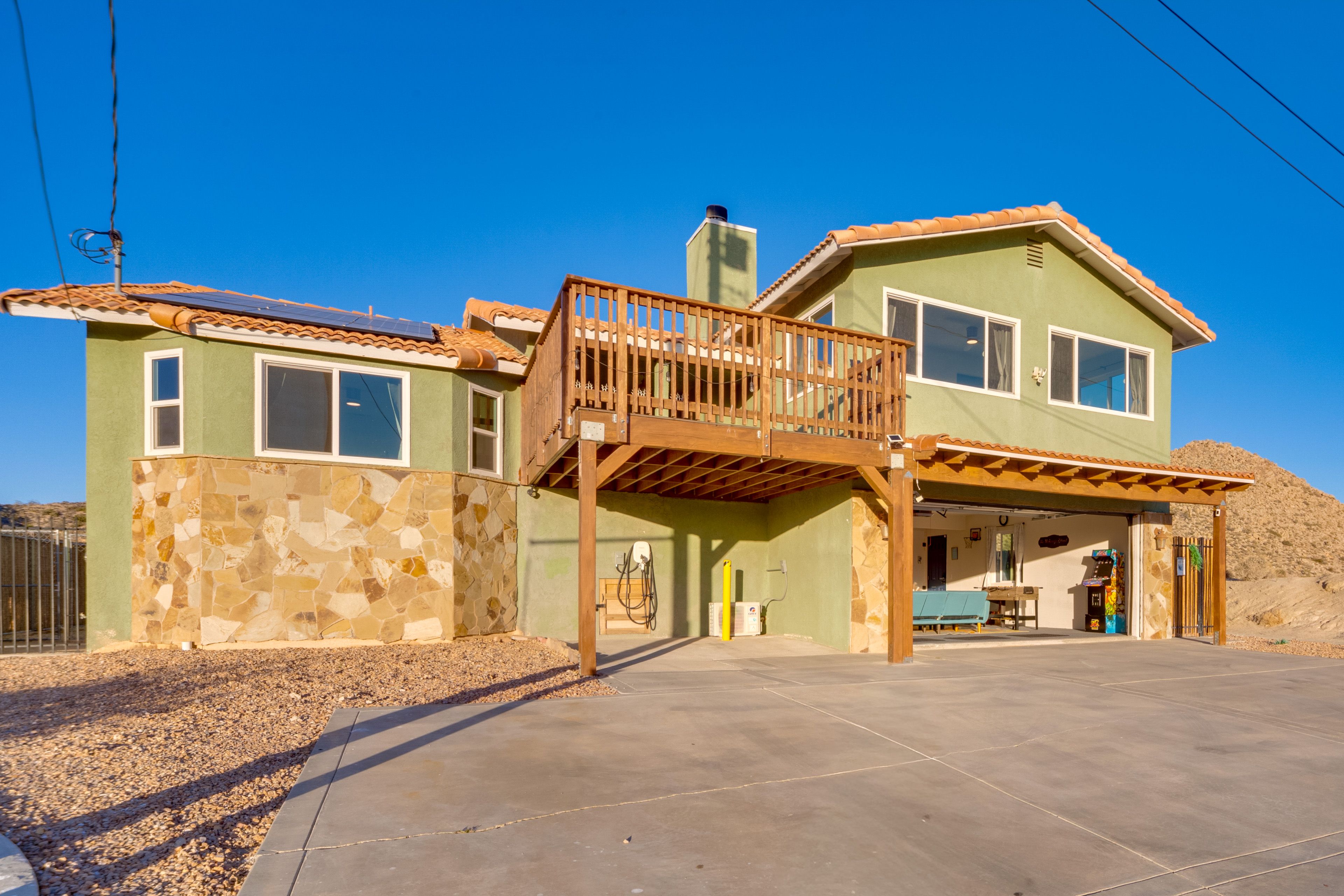 Home Exterior | EV Charger