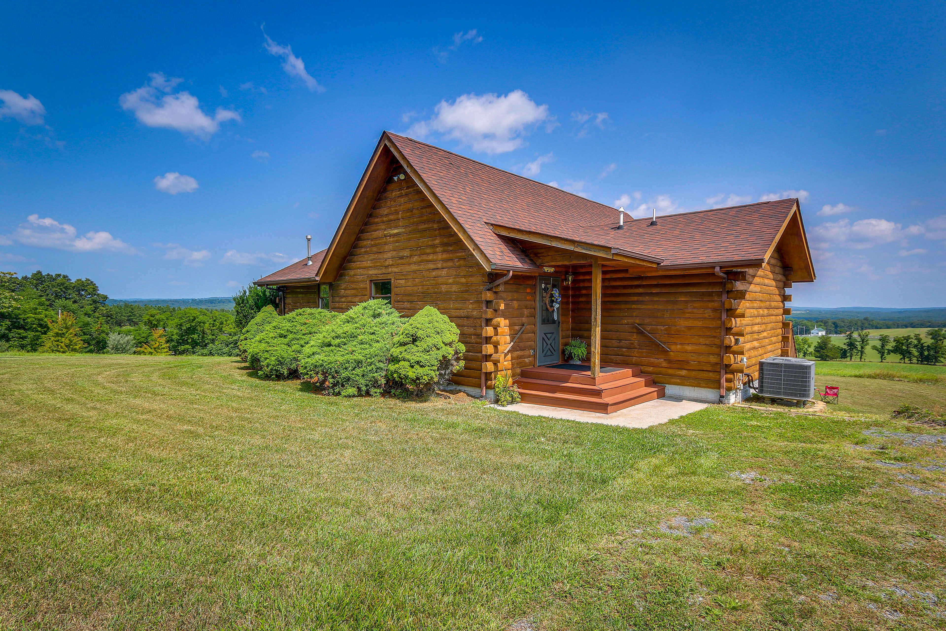 Gore Vacation Rental | 2BR | 2BA | 1,350 Sq Ft | Stairs Required