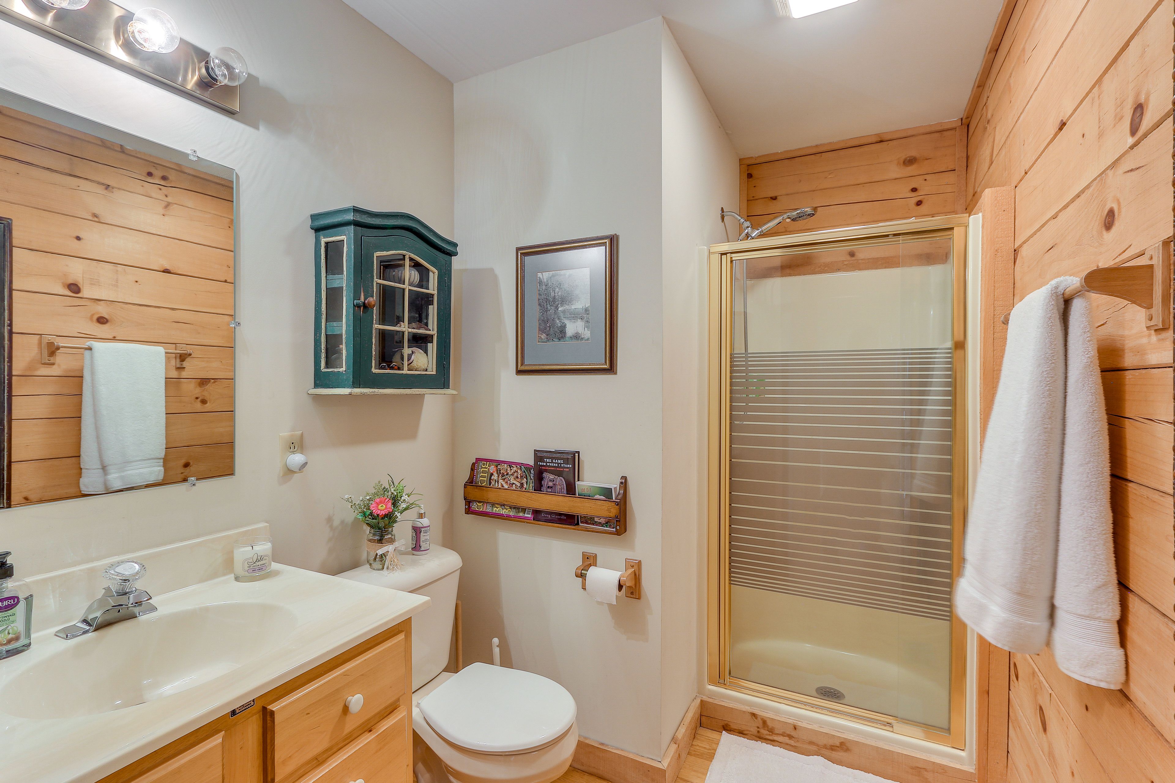 Full Bathroom