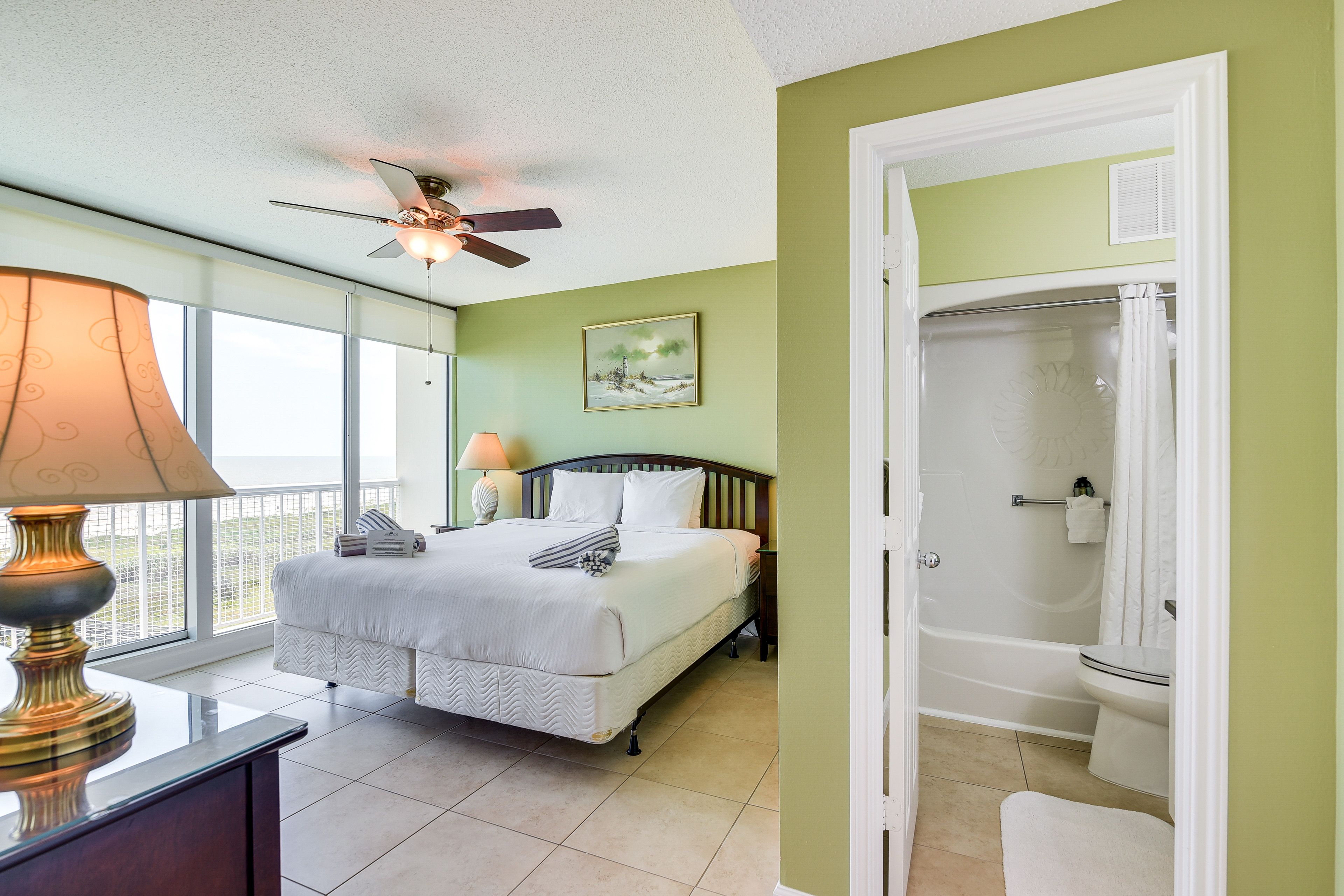 Bedroom 1 | King Bed | Linens Provided | En-Suite Bathroom