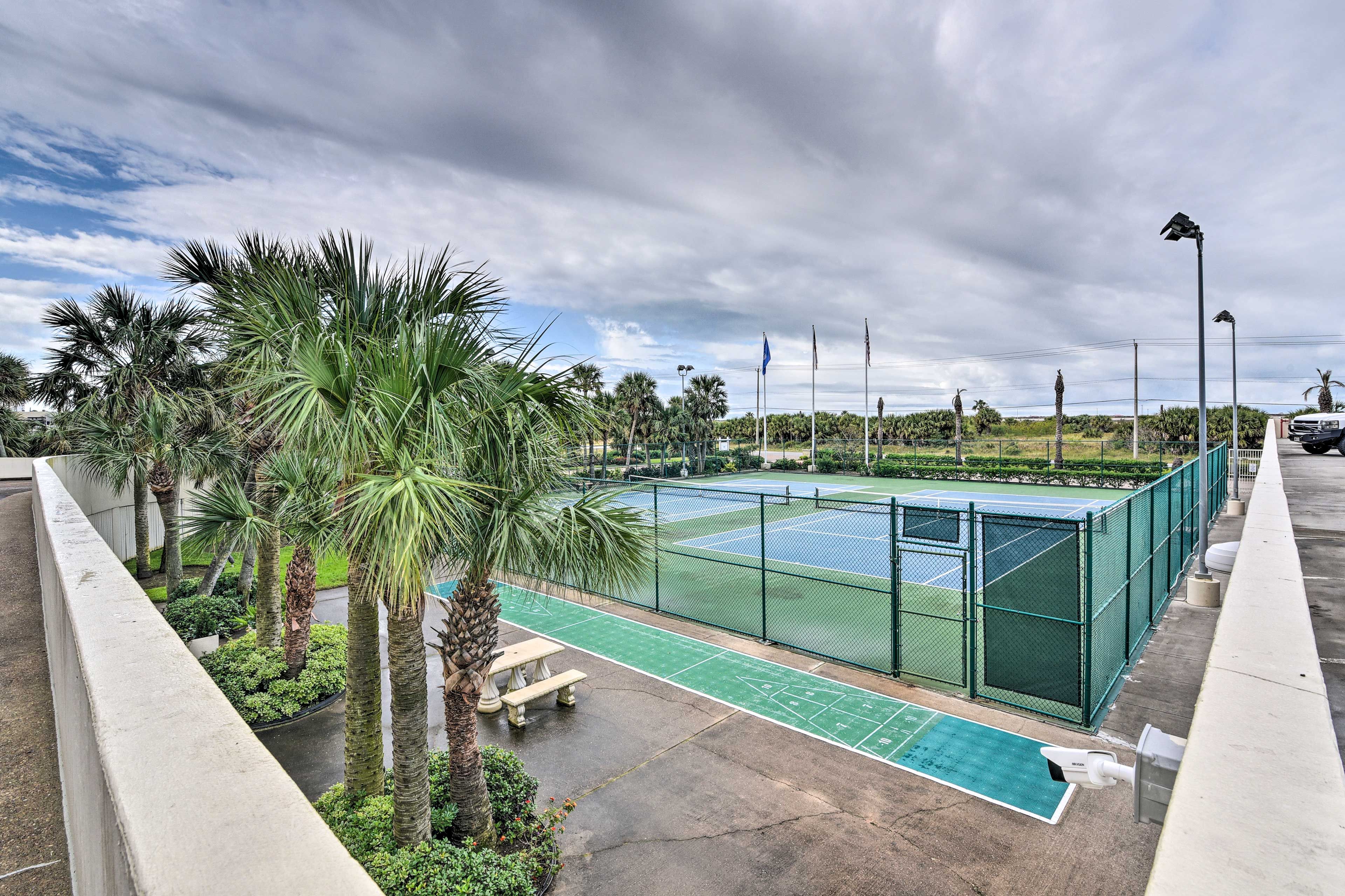 Community Tennis Courts