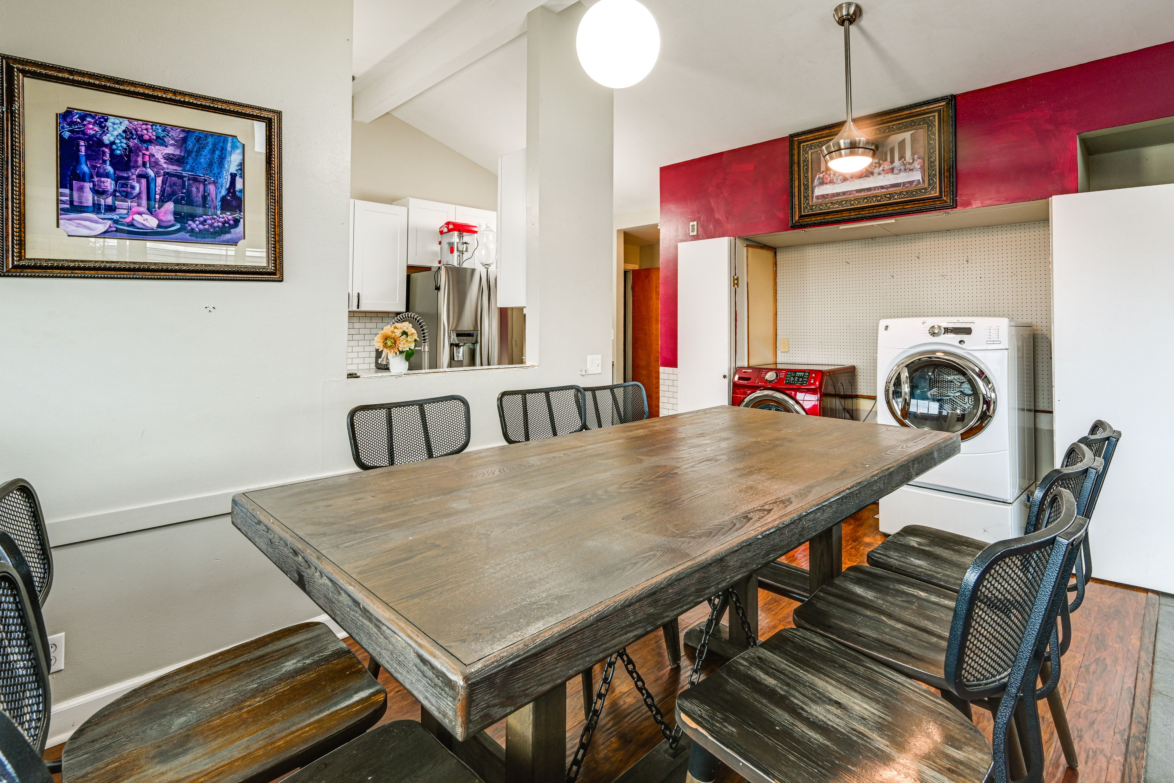 Dining Area | Washer/Dryer