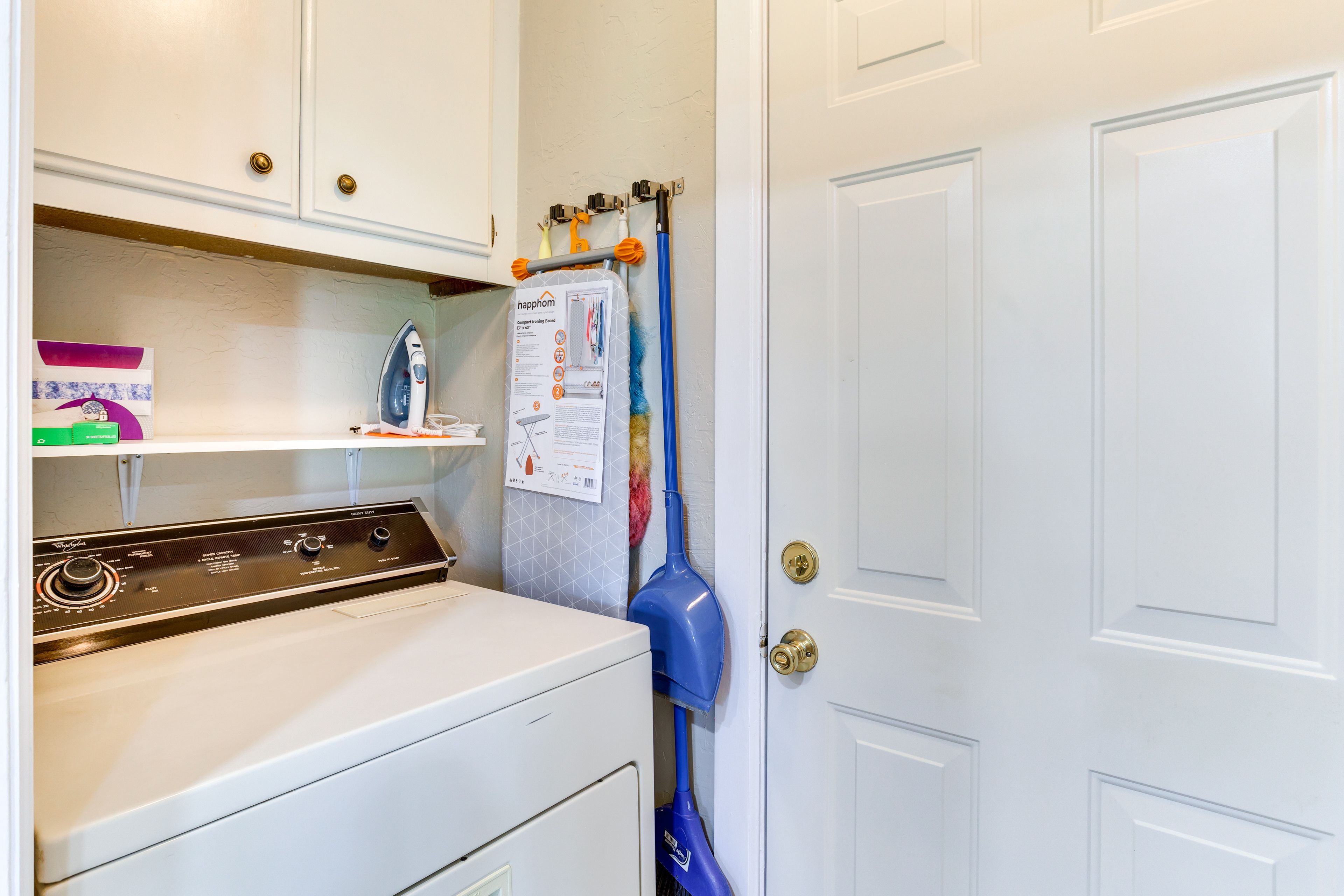 Laundry Area | Washer/Dryer | Hangers | Iron/Board | Trash Bags/Paper Towels