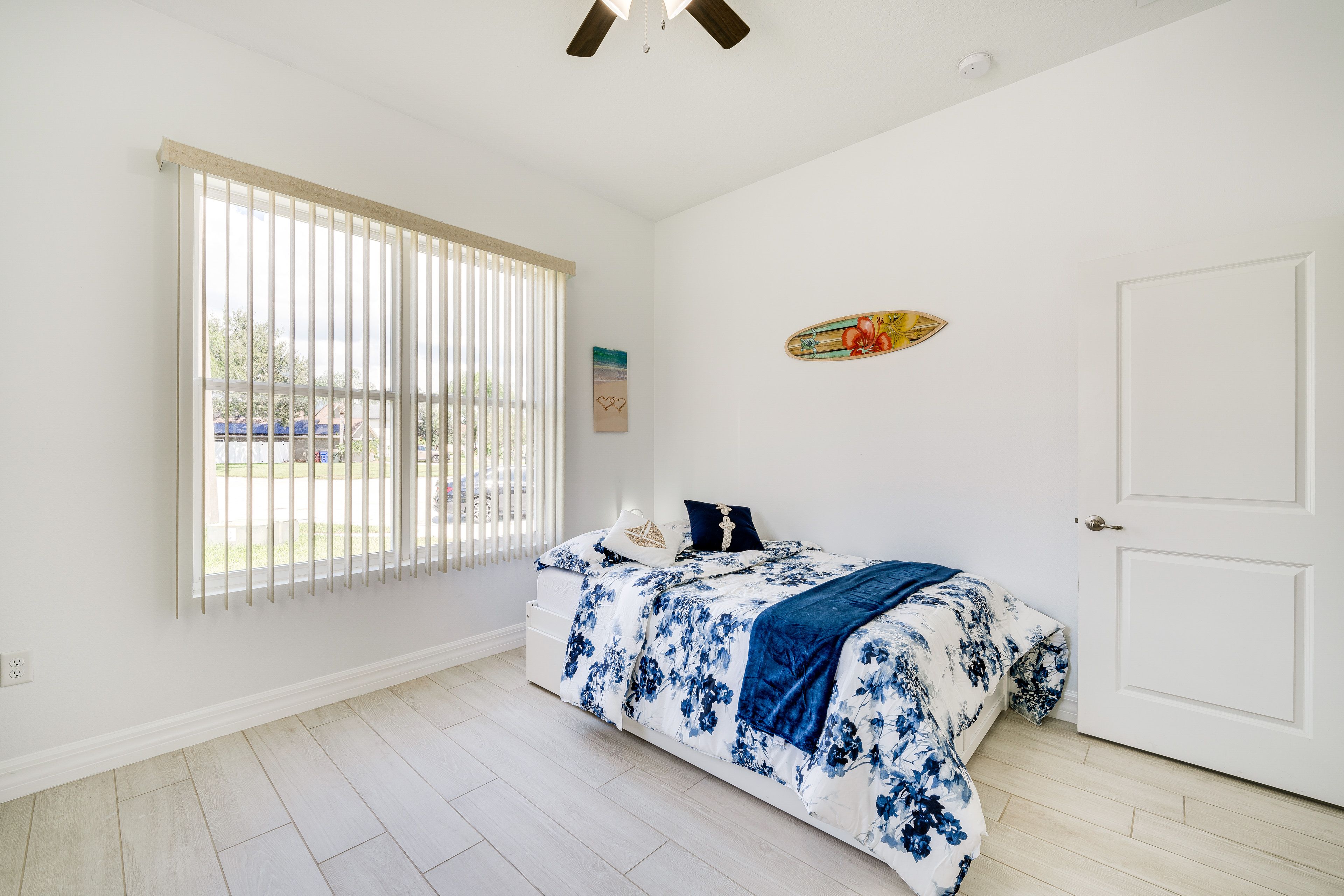 Bedroom | Full Bed w/ Twin Trundle