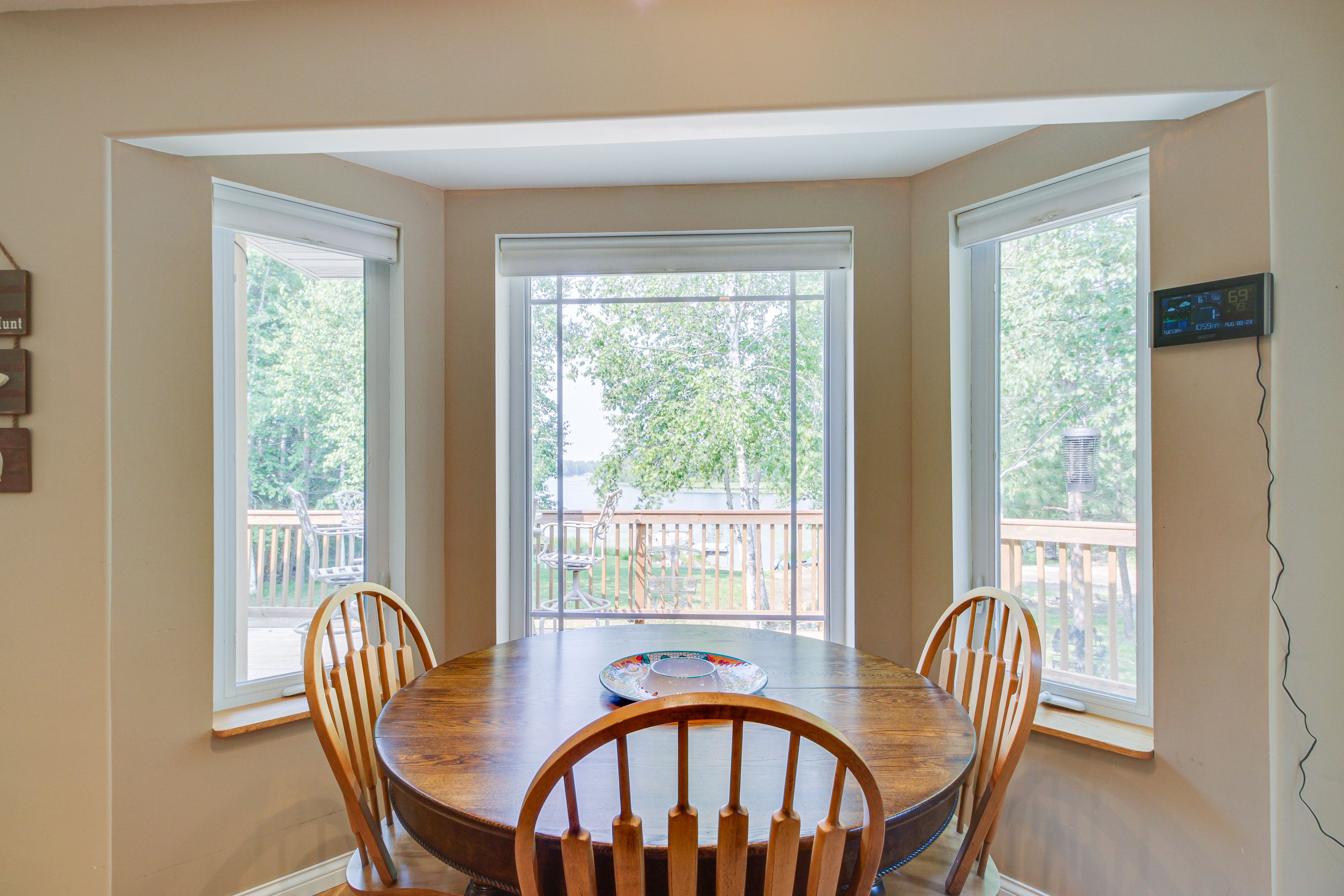 Breakfast Nook | 1st Floor