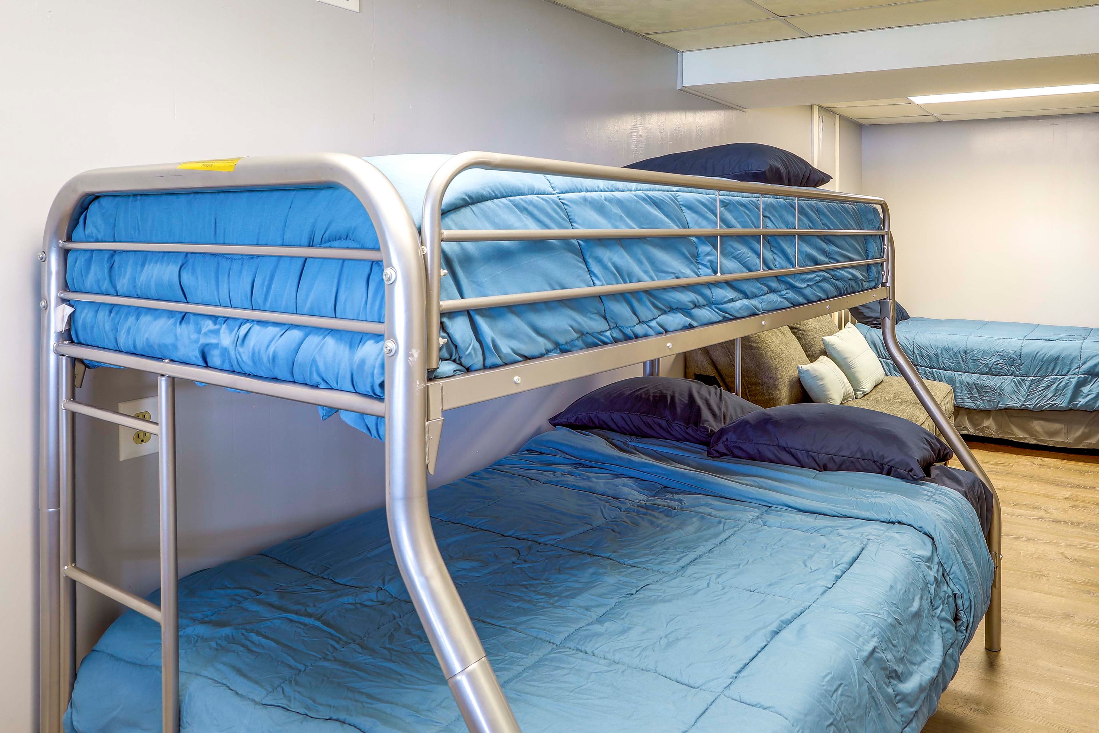 Bedroom 3 | Twin/Full Bunk Bed | Twin Bed | Lower Level