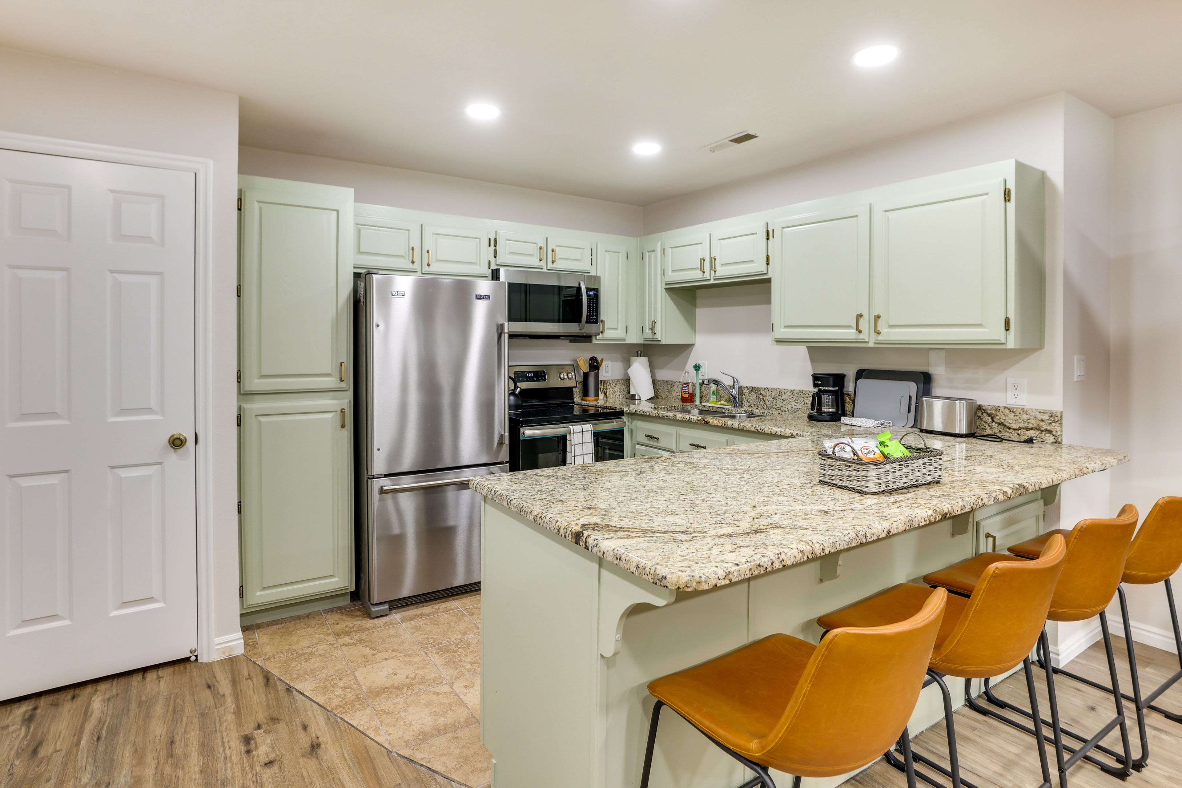 Fully Equipped Kitchen | Keyless Entry