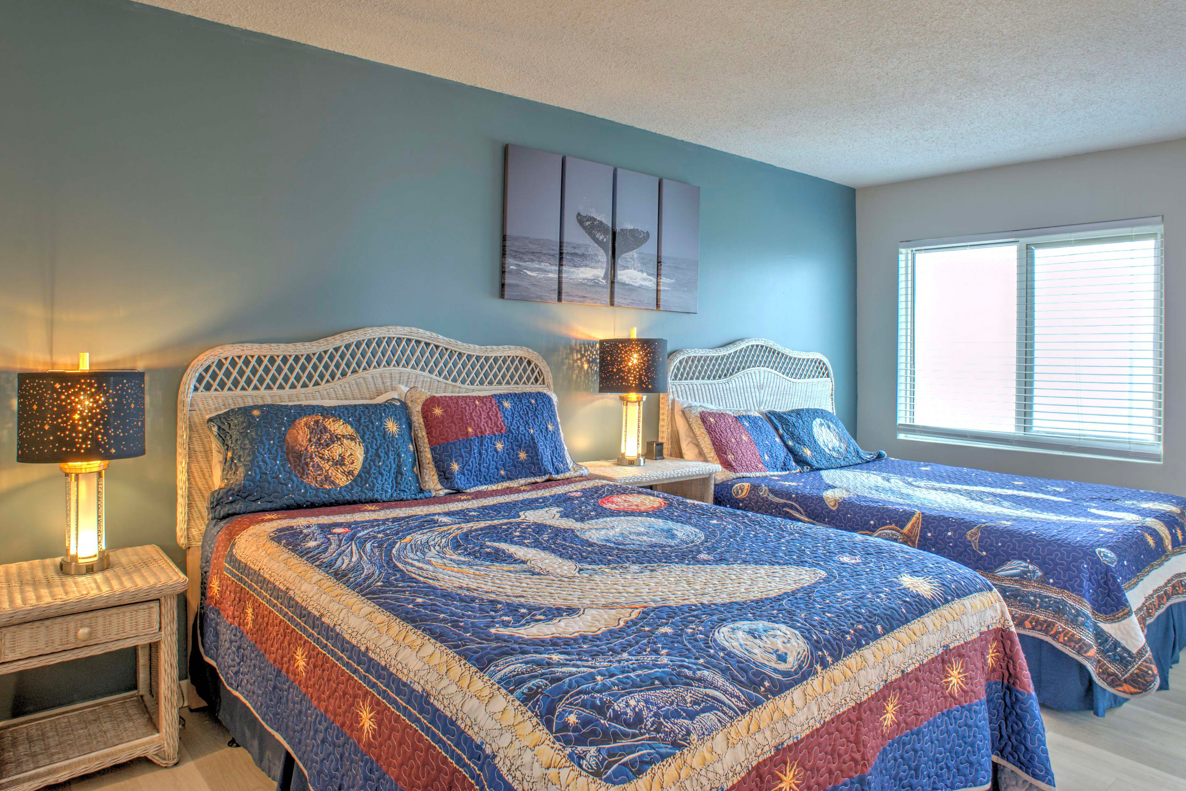 Bedroom 1 | 2 Queen Beds