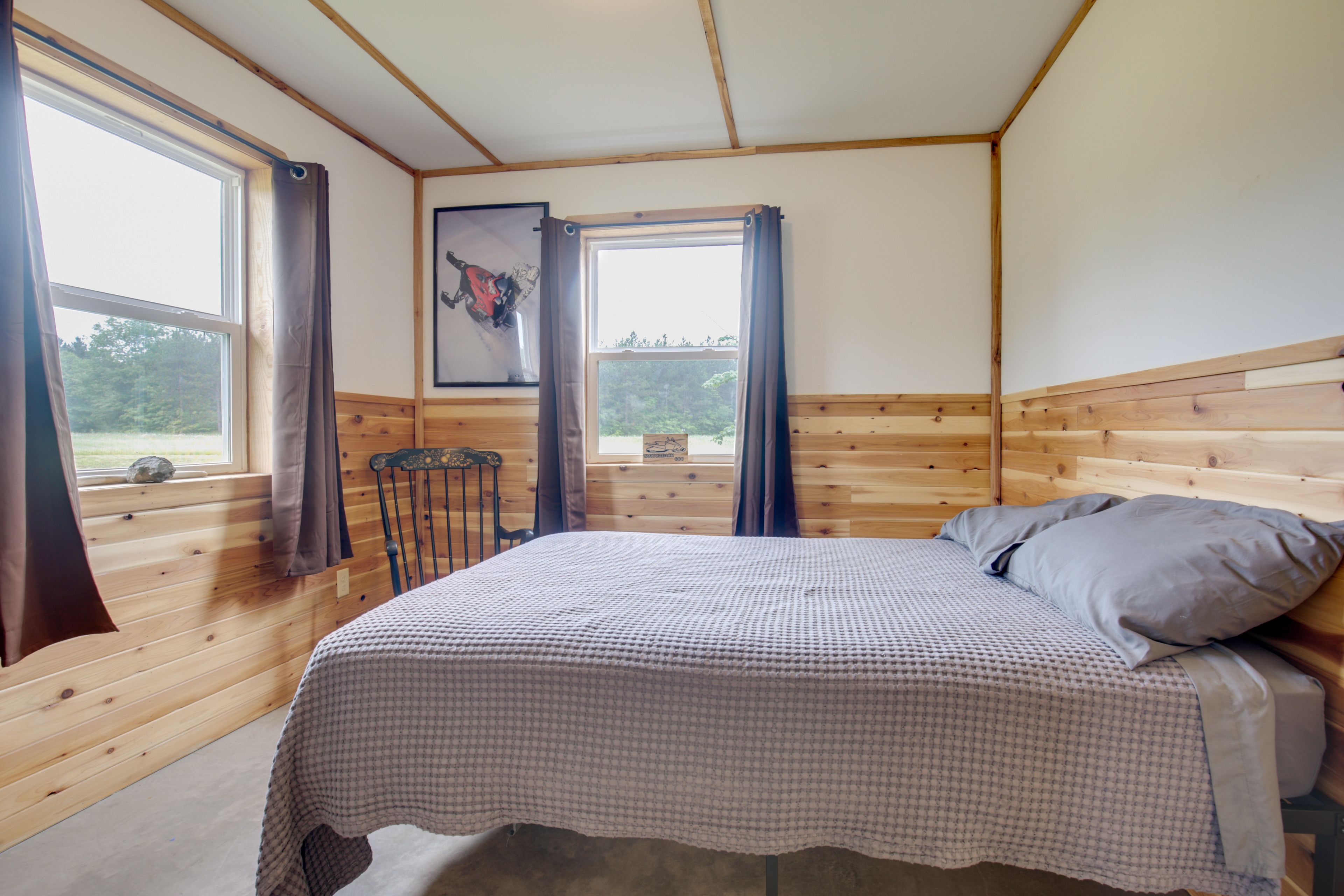 Bedroom 3 | Full Bed | Smart TV