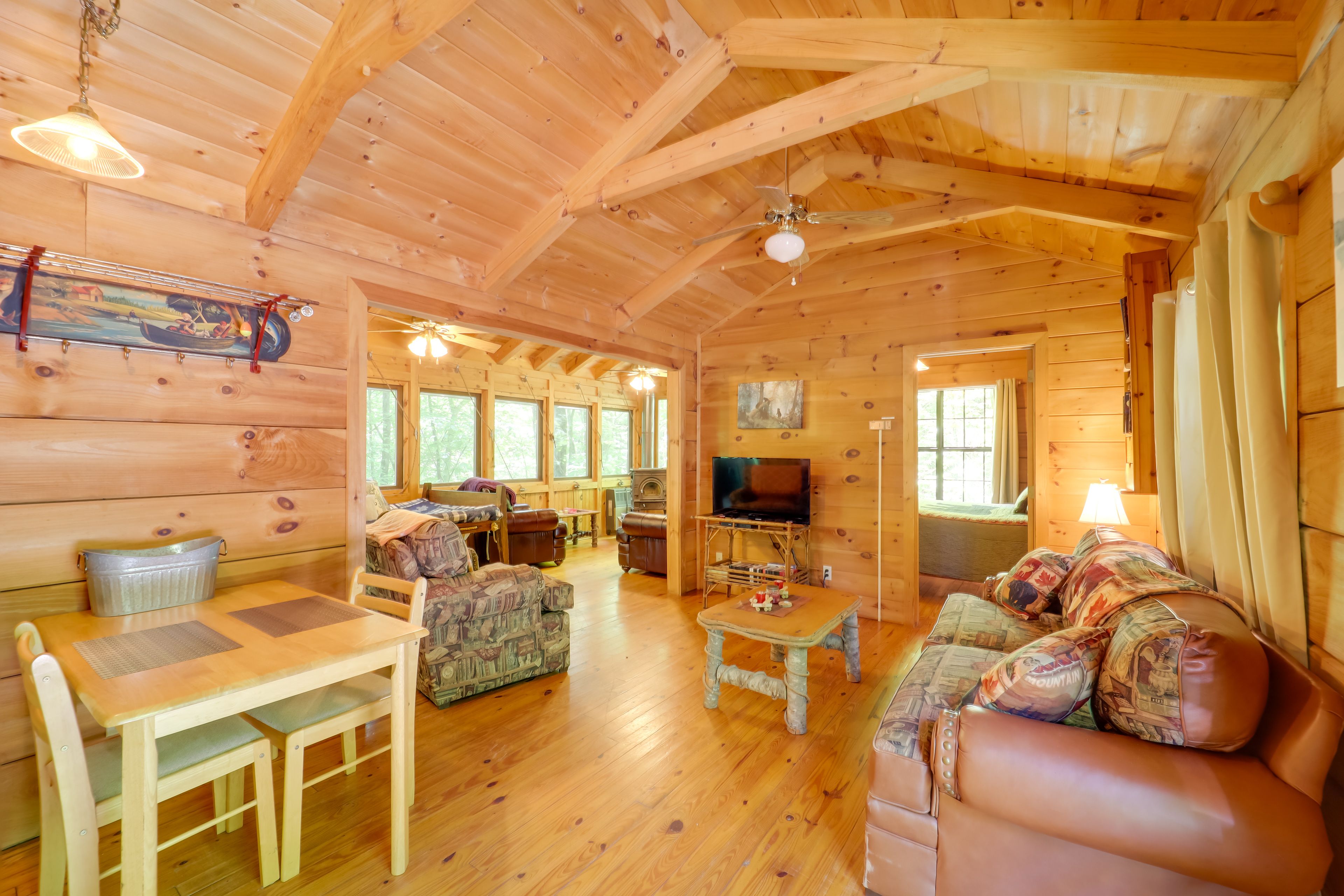 Living Room | Central Heating & A/C | Flat-Screen TV w/ DVD Player