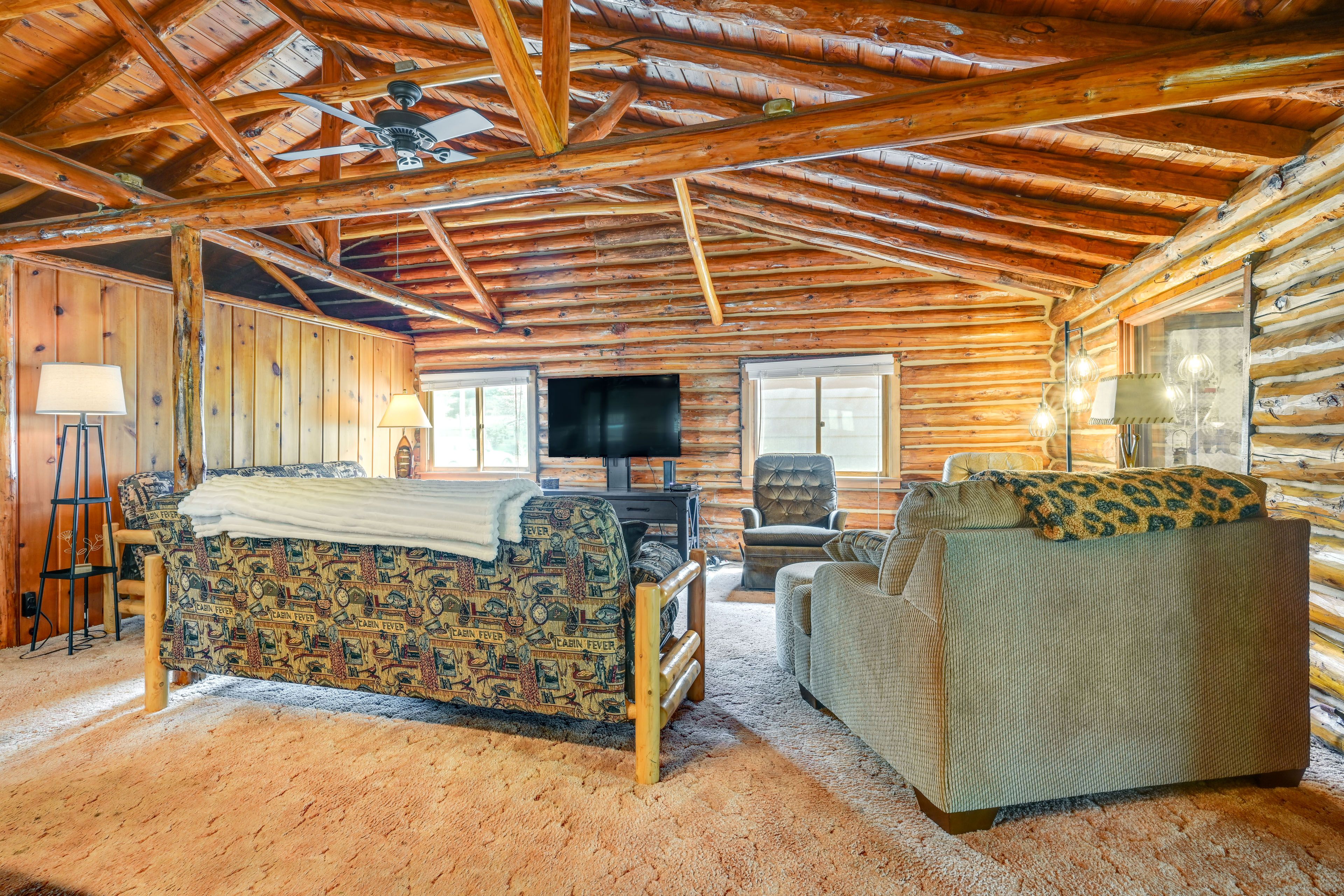 Living Area | 2 Futons