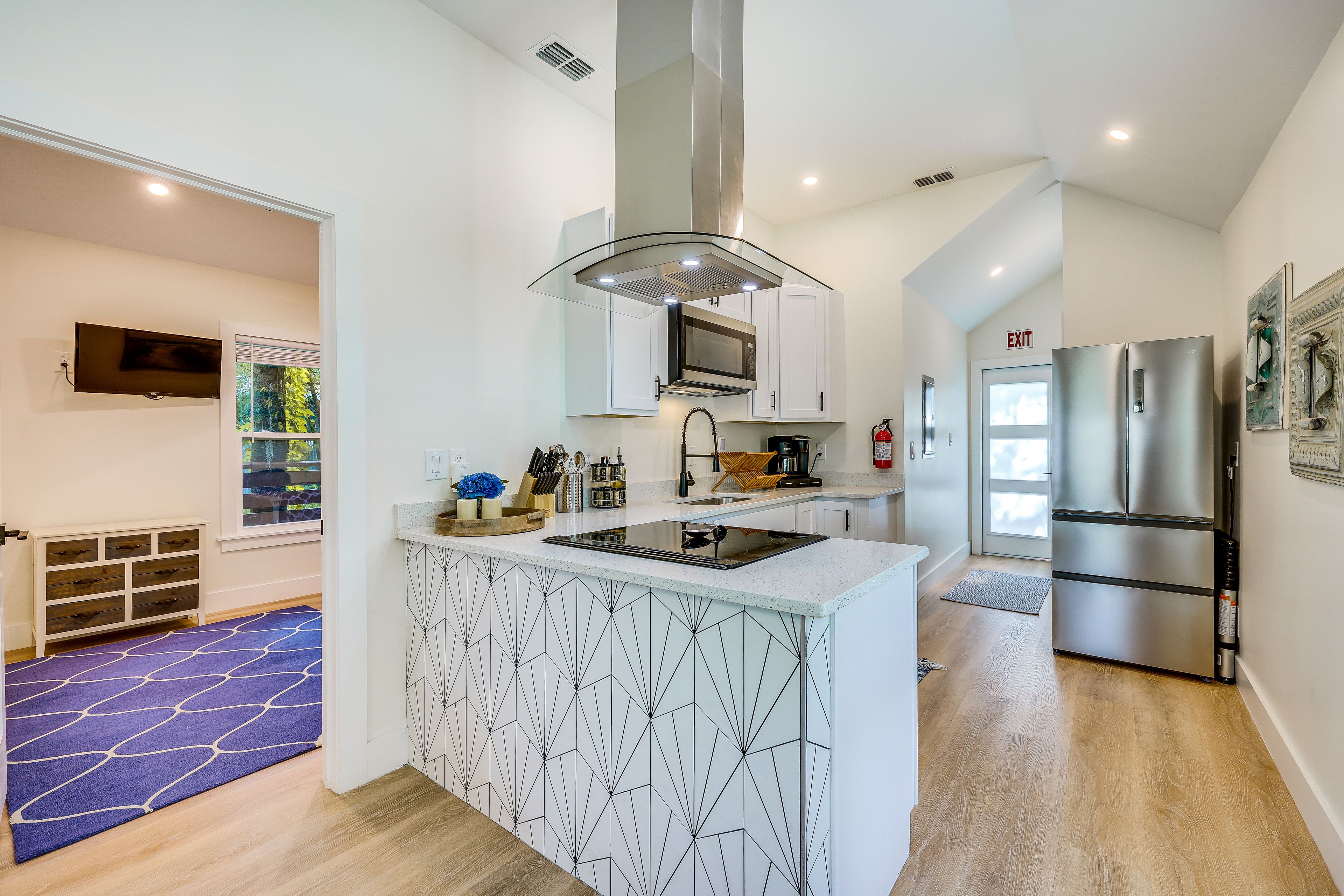 Kitchen | Coffee Maker | Coffee & Tea