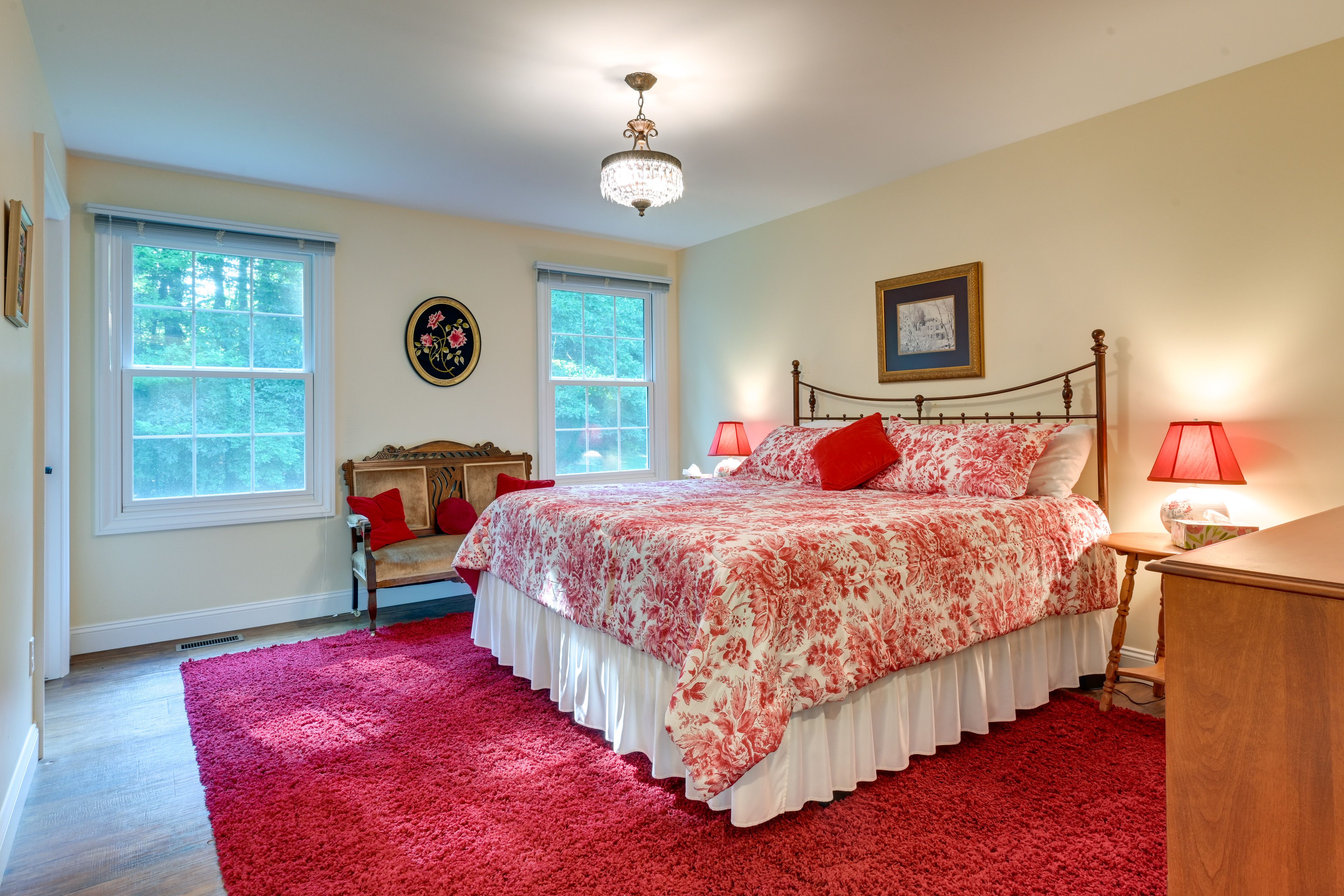 Bedroom 1 | King Bed