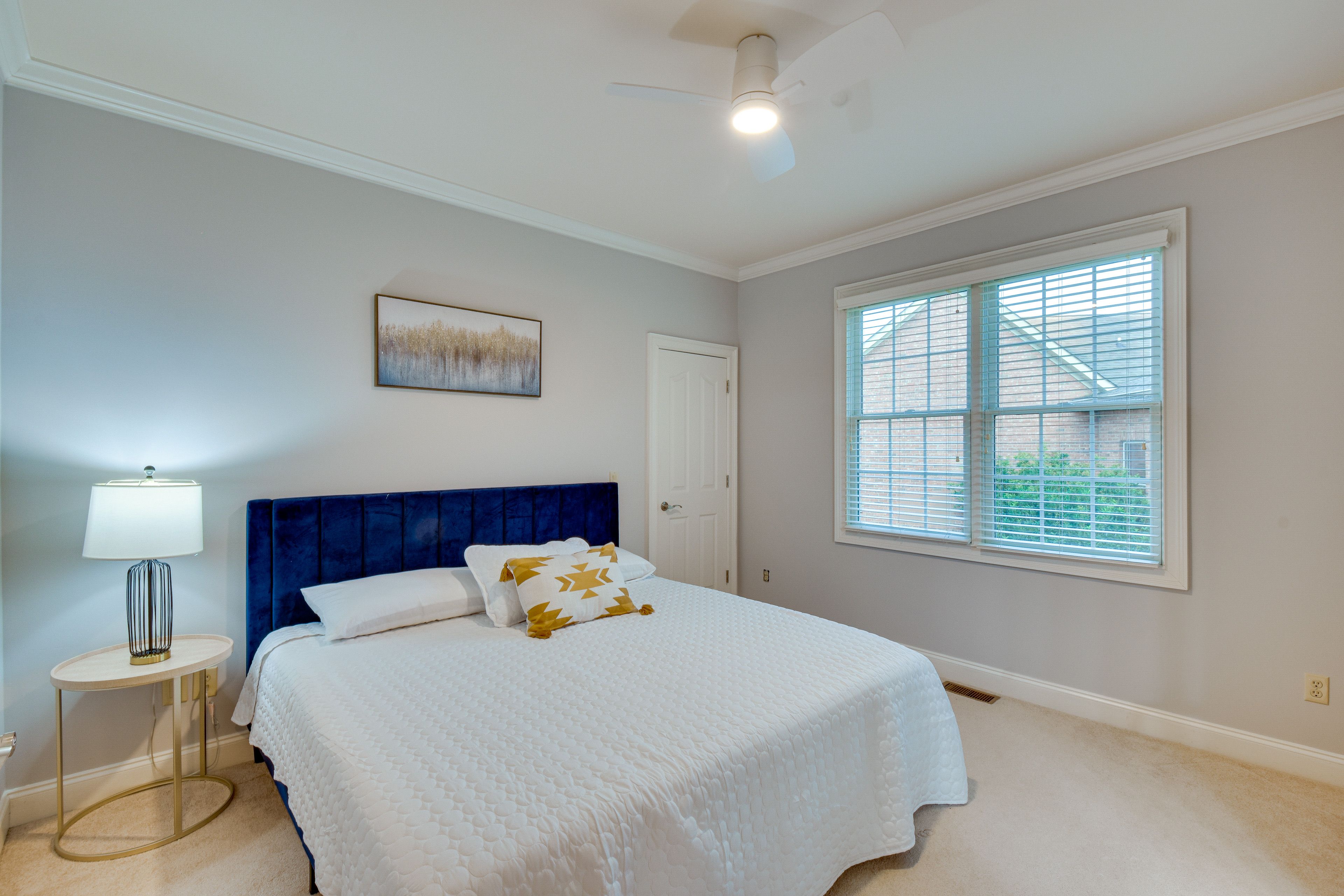 Bedroom 5 | King Bed