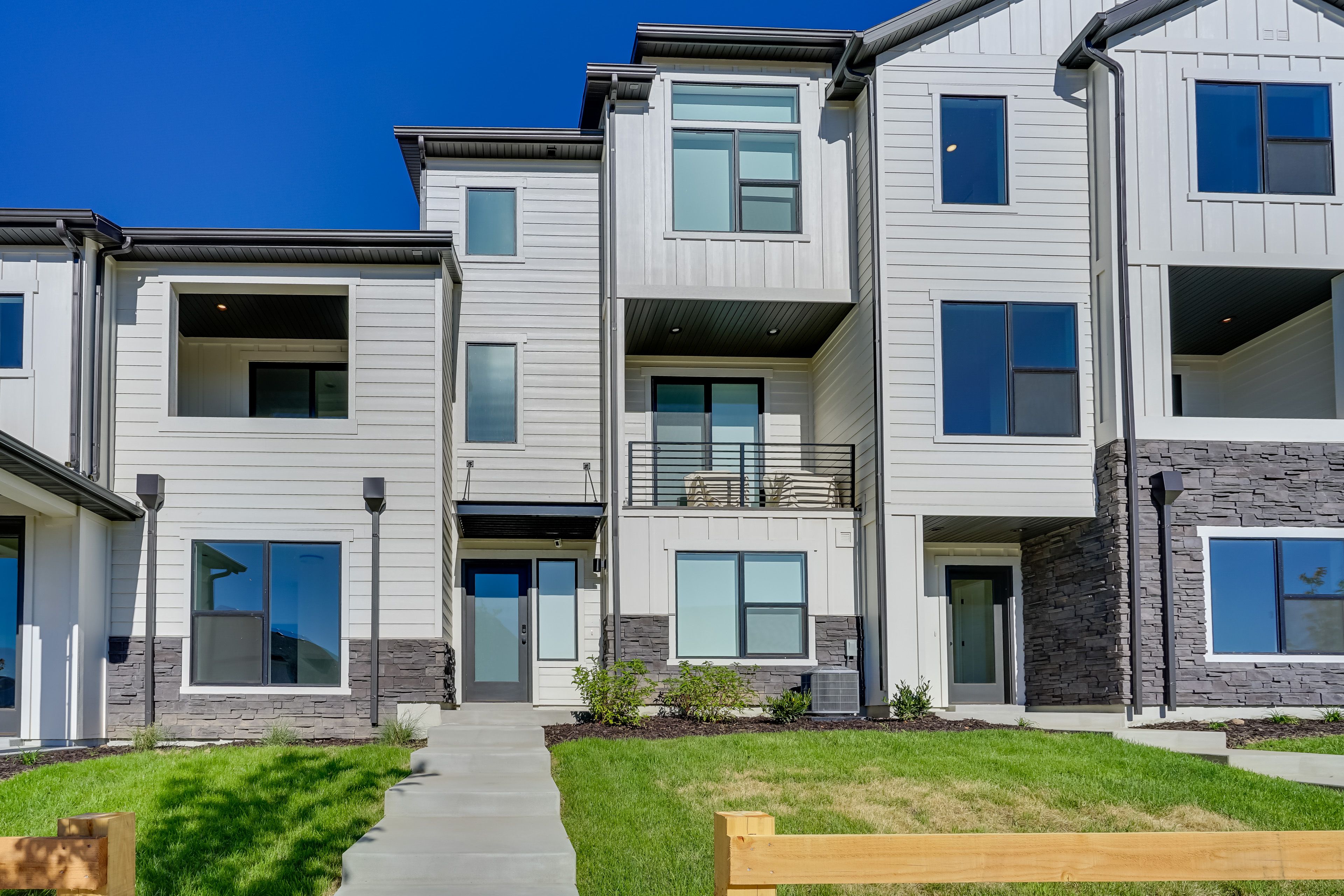 Exterior | 2 Security Cameras (Facing Out)