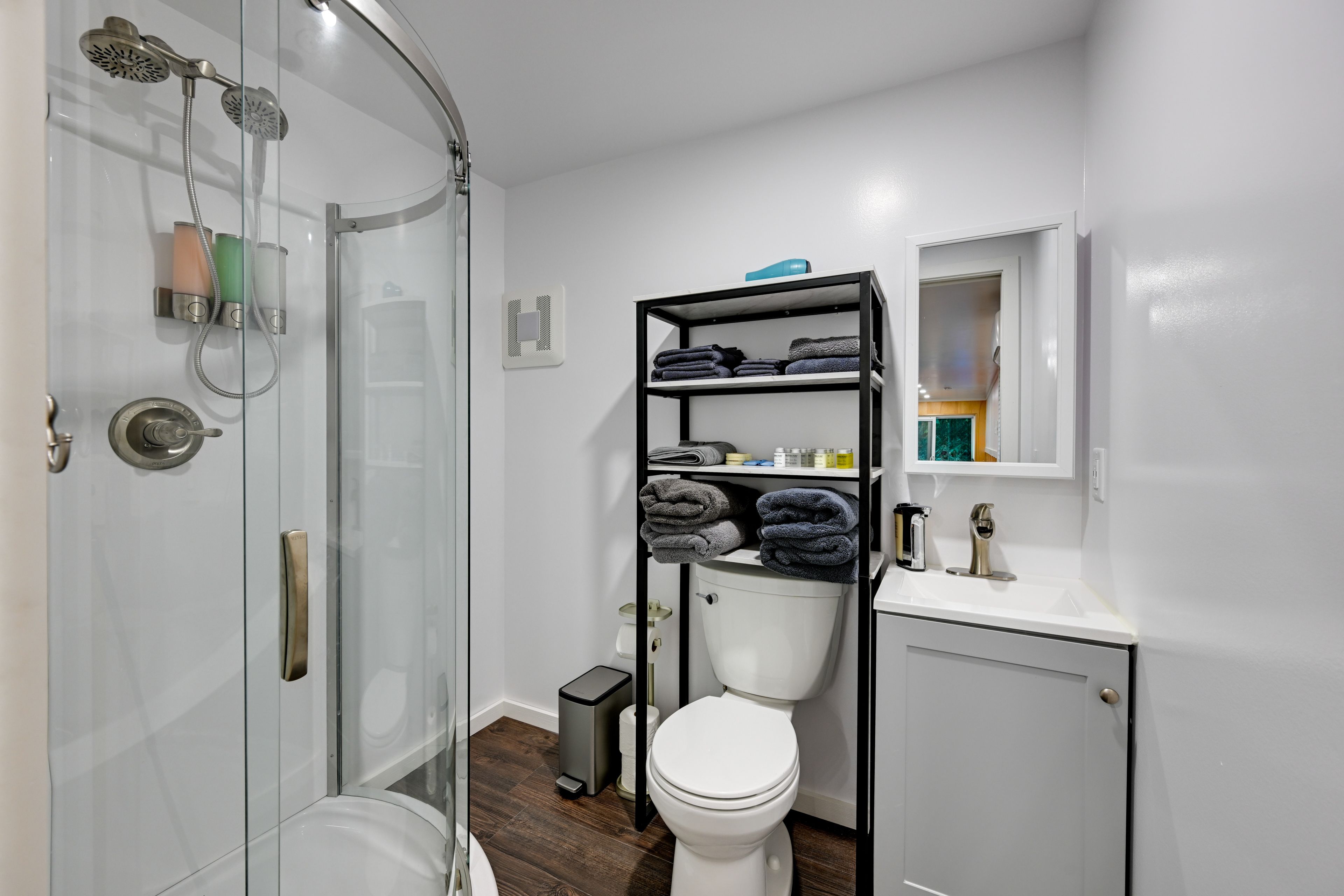 Bathroom | Towels Provided | Complimentary Toiletries
