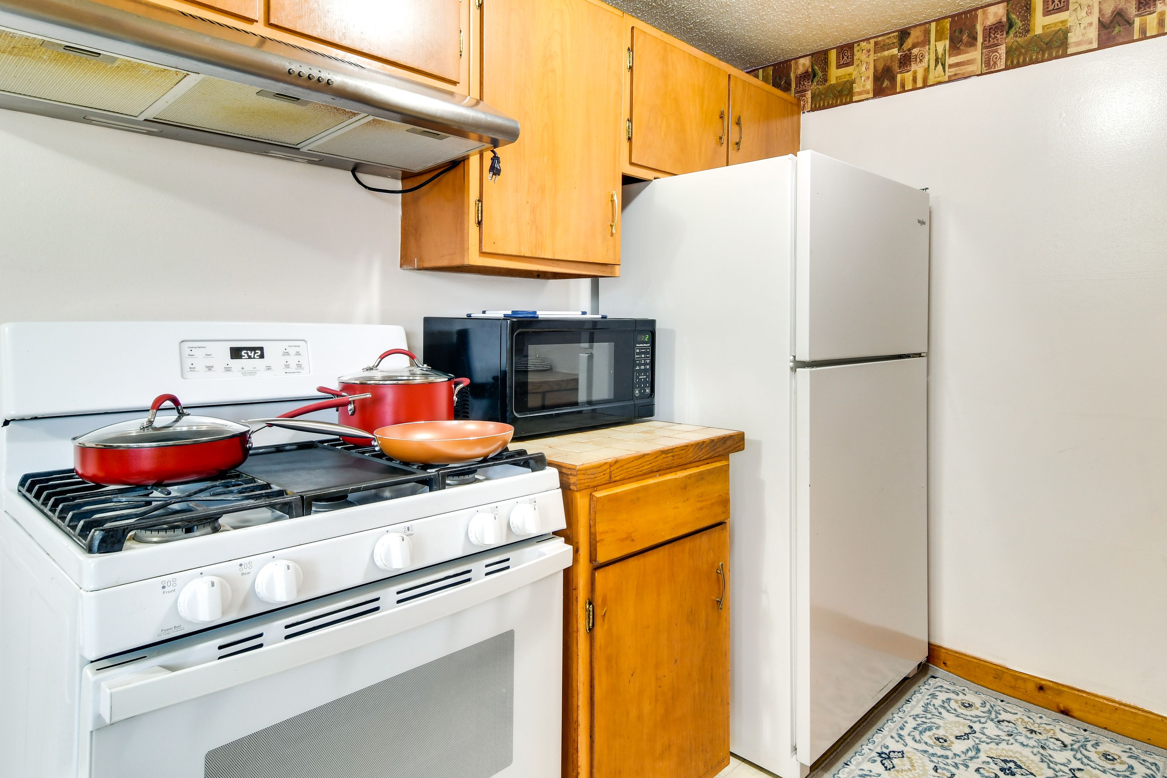 Kitchen | 1st Floor | Coffee Maker | Cooking Basics