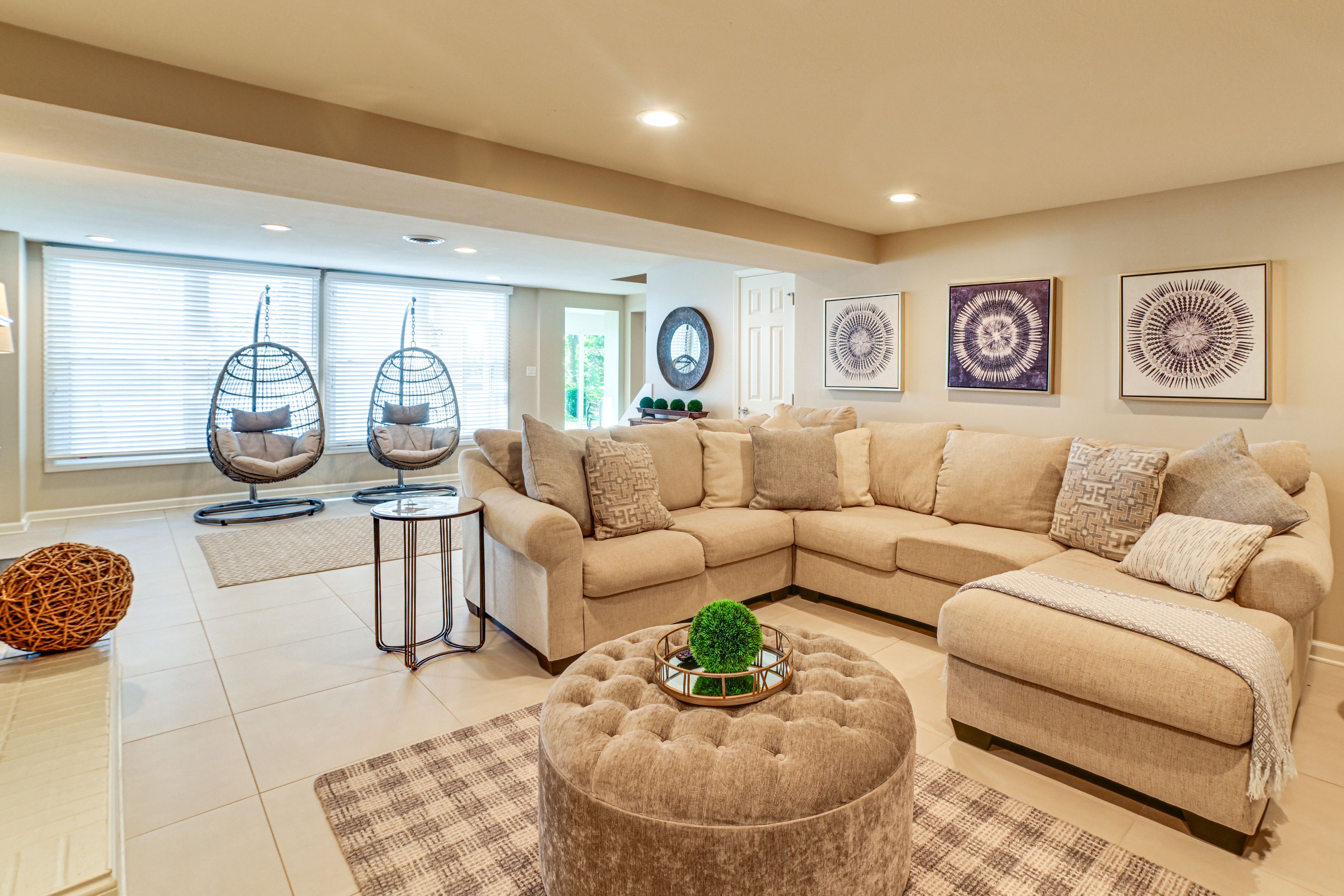 Additional Living Area | Lower Level | Smart TV