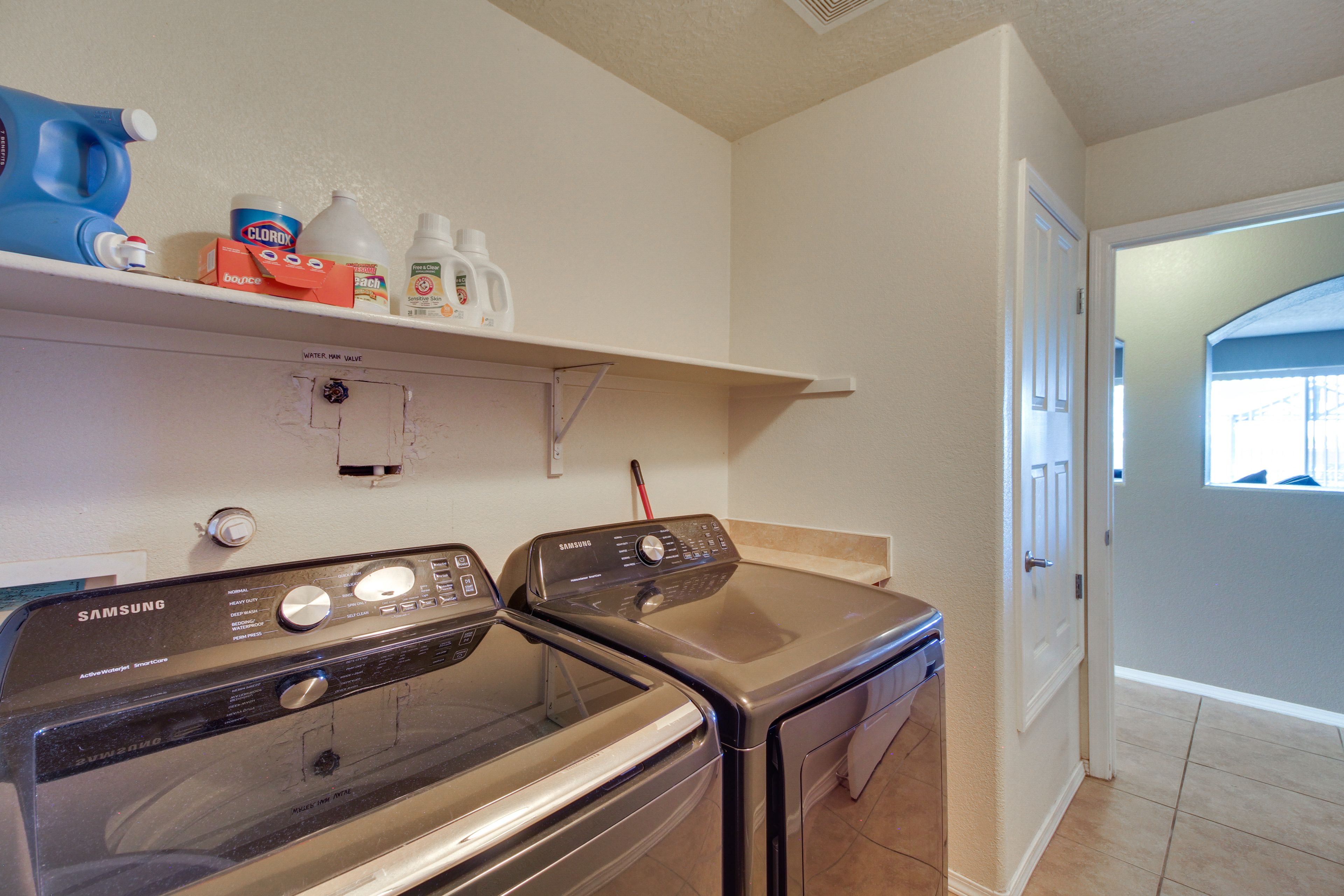 Laundry Area | Washer/Dryer | Hangers | Iron/Board | Trash Bags/Paper Towels