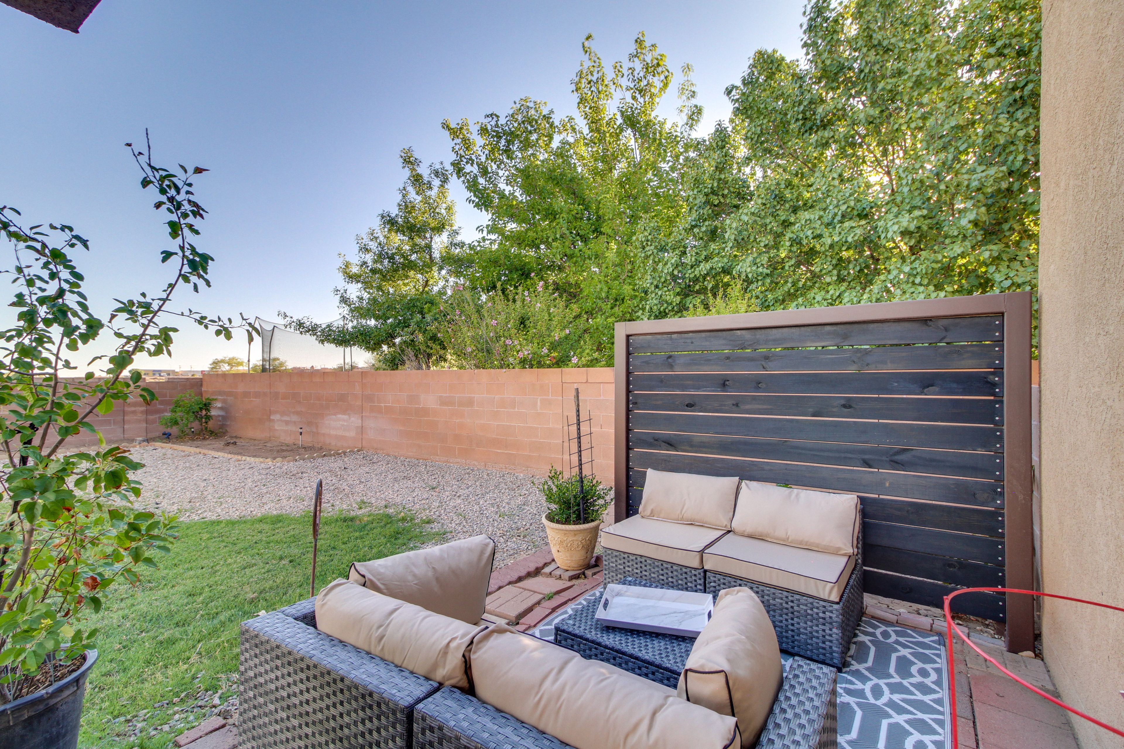 Los Lunas Vacation Rental | 6BR | 3.5BA | 3,765 Sq Ft | Stairs Required