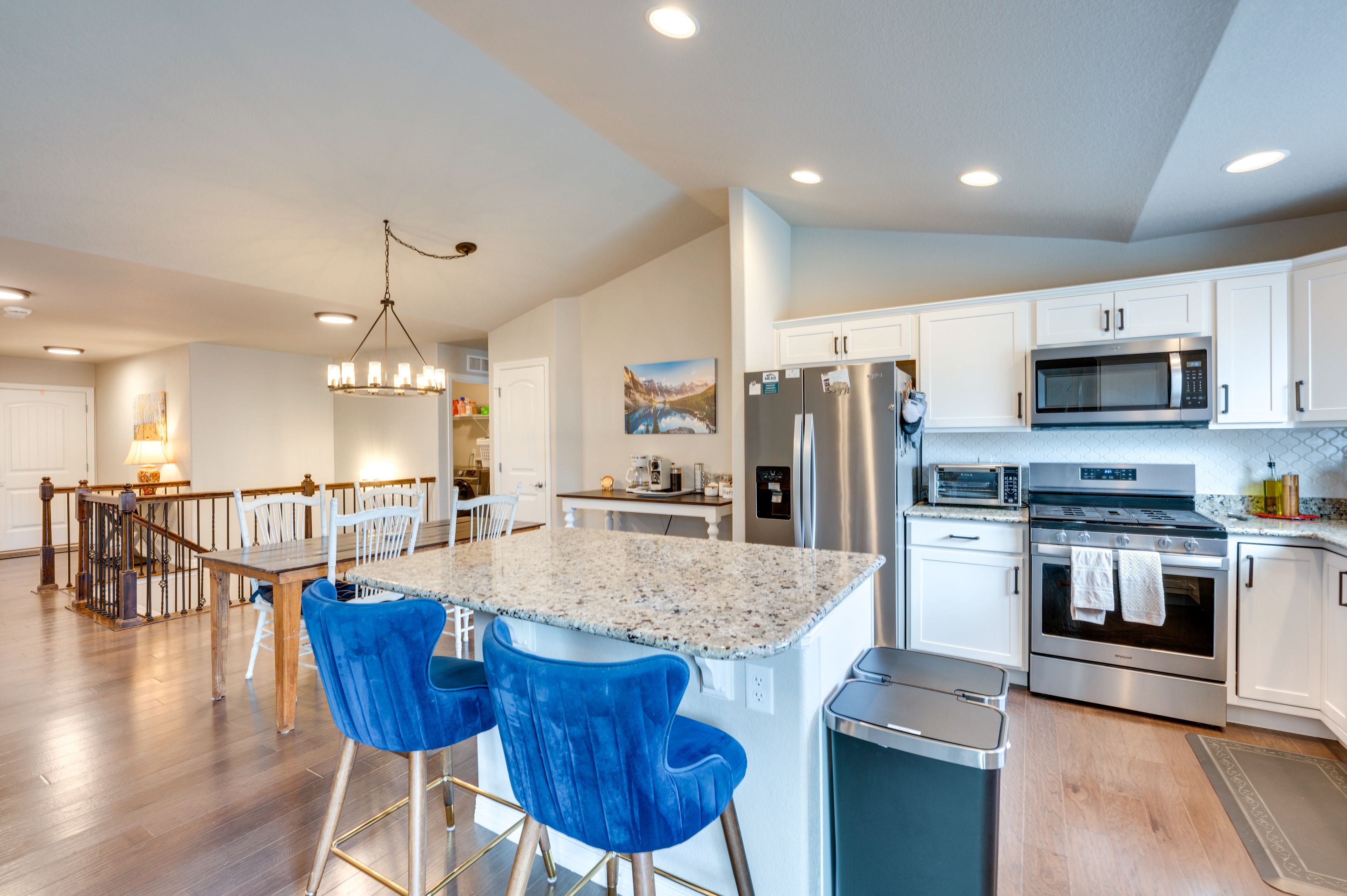 Breakfast Bar