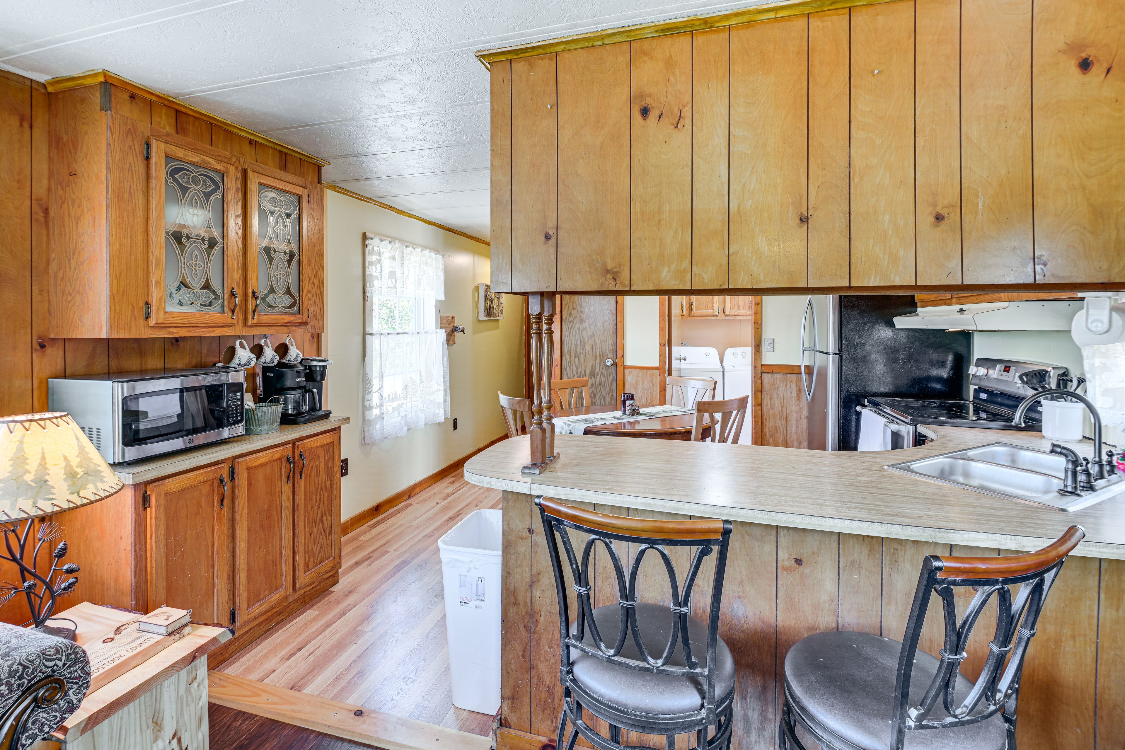 Breakfast Bar