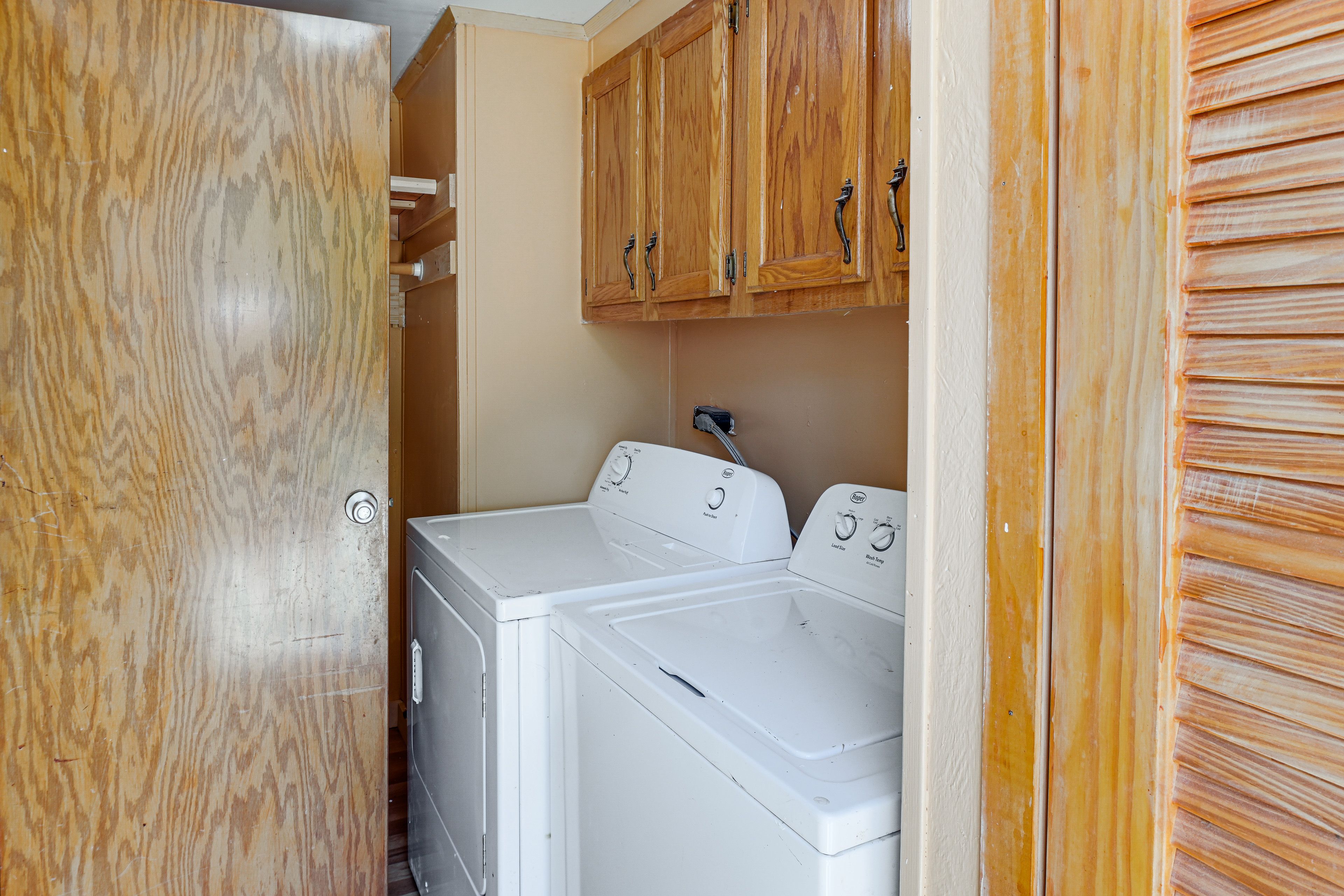 Laundry | Iron/Board