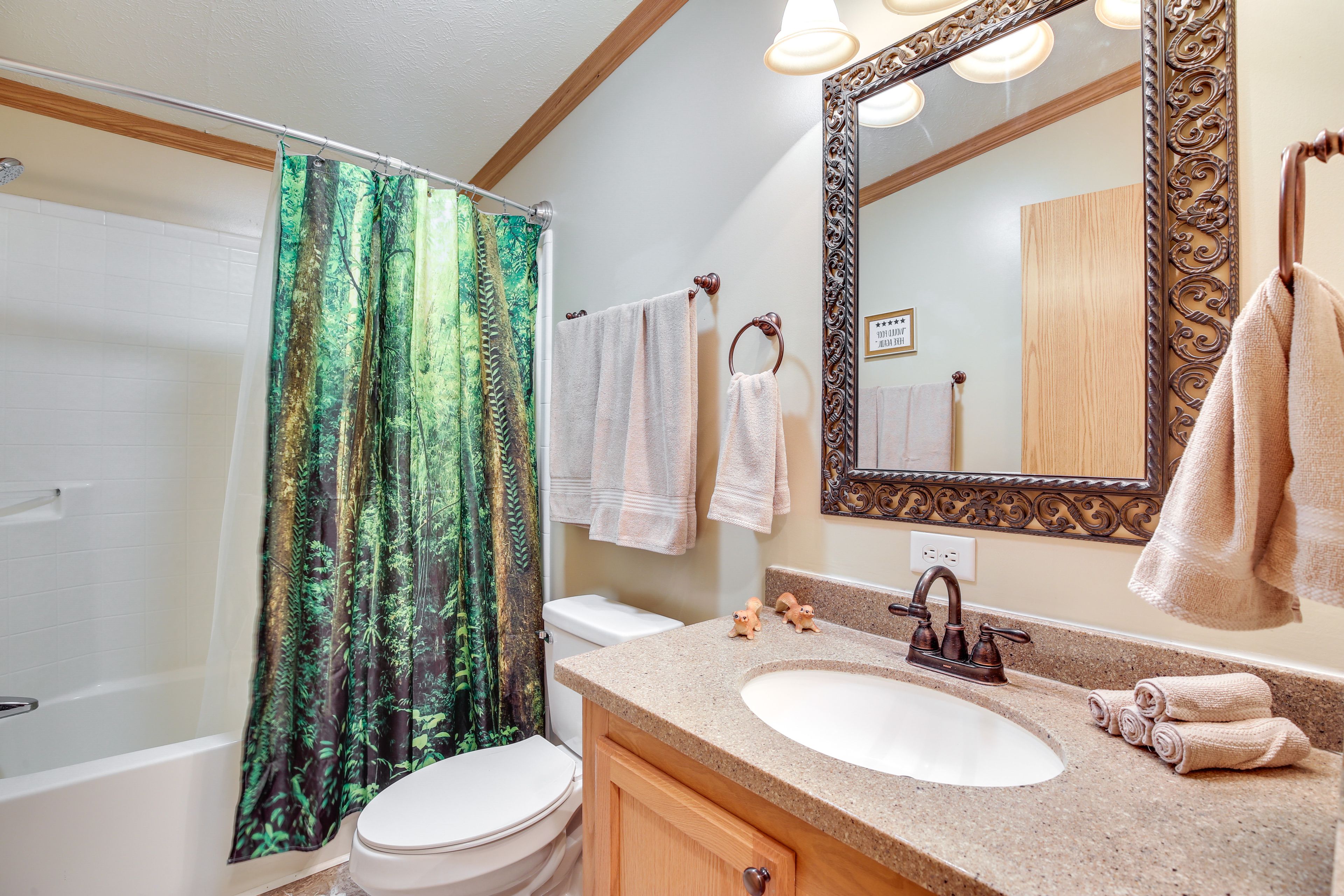 Full Bathroom
