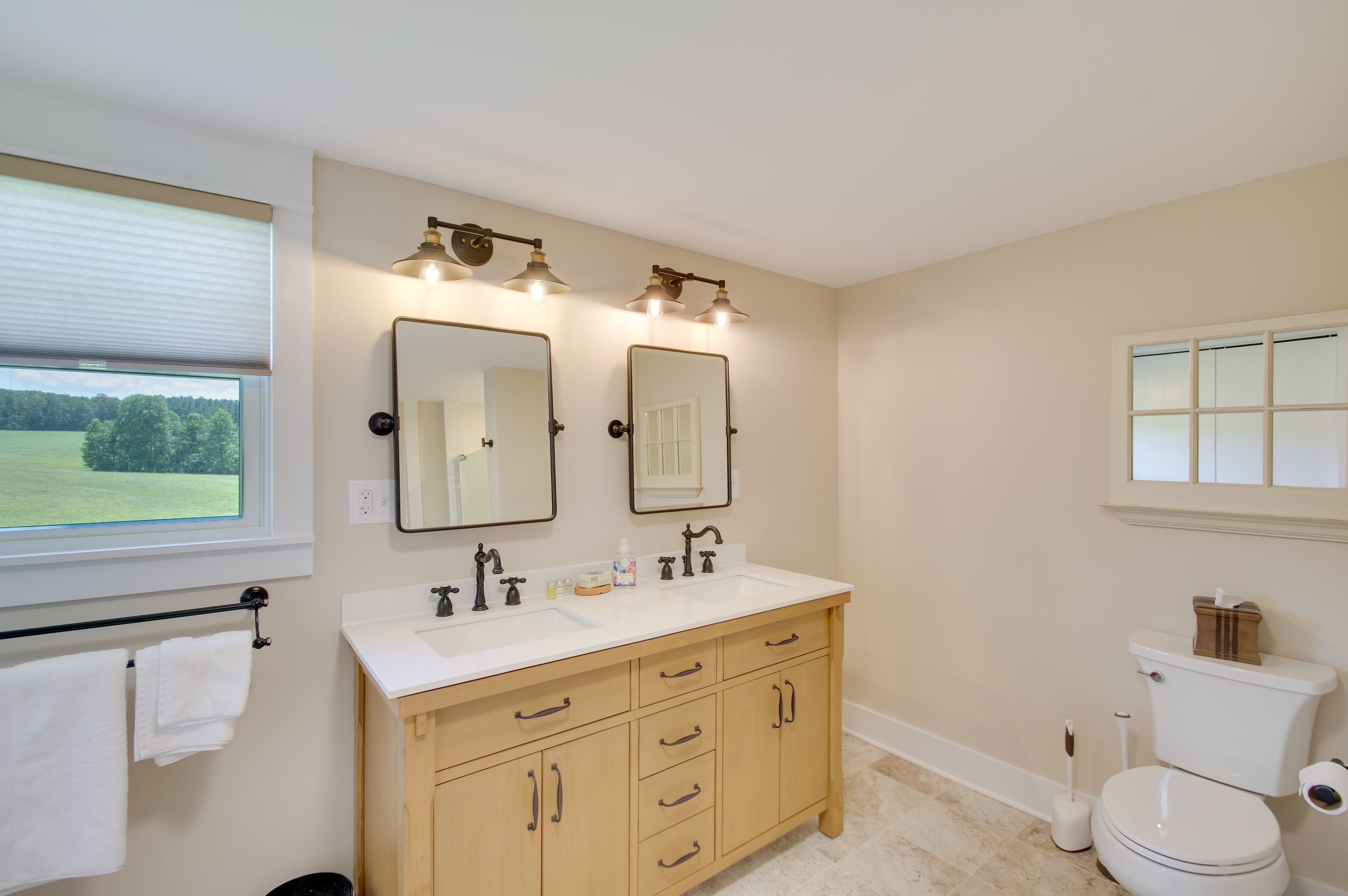 En-Suite Bathroom