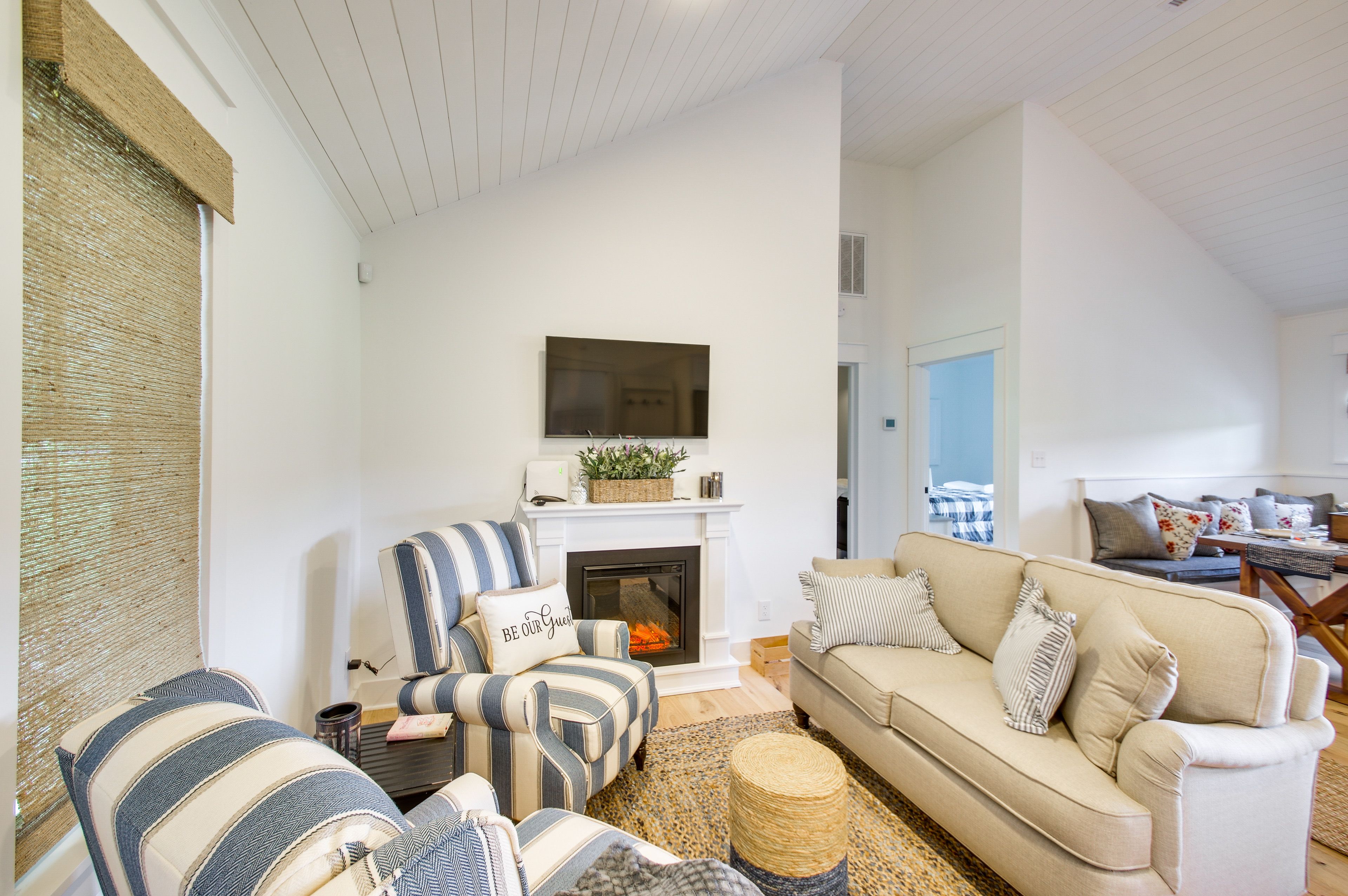Living Room | Electric Fireplace | Smart TV