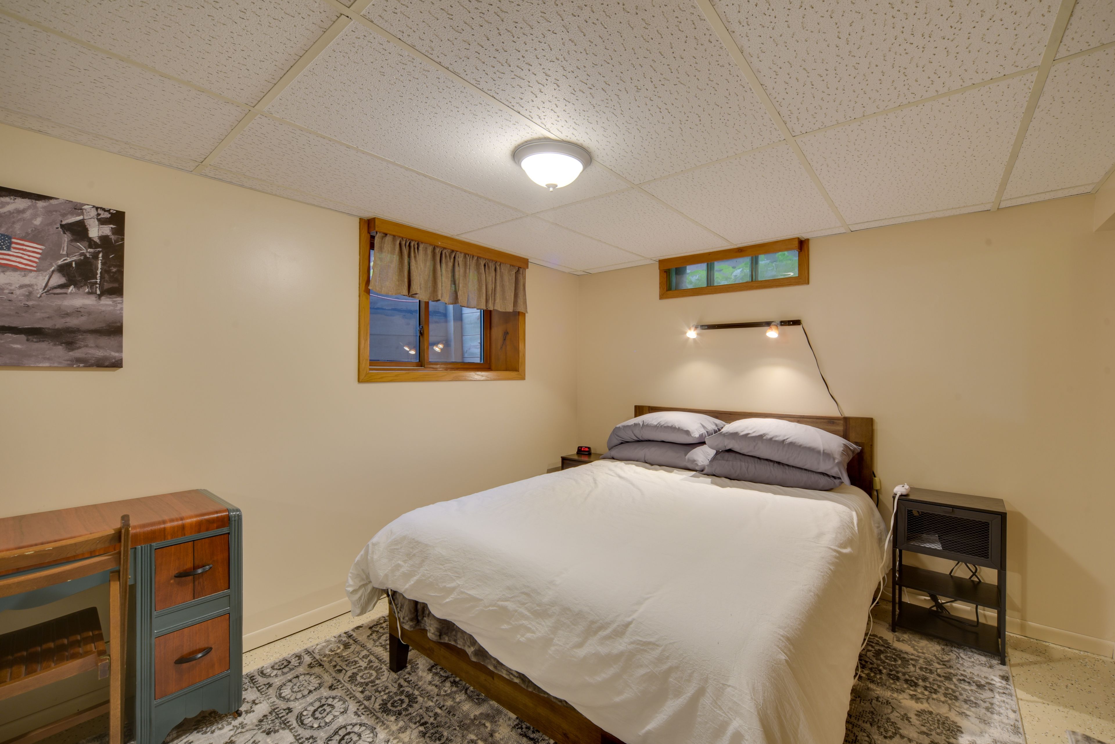 Bedroom 3 | Queen Bed | Lower Floor