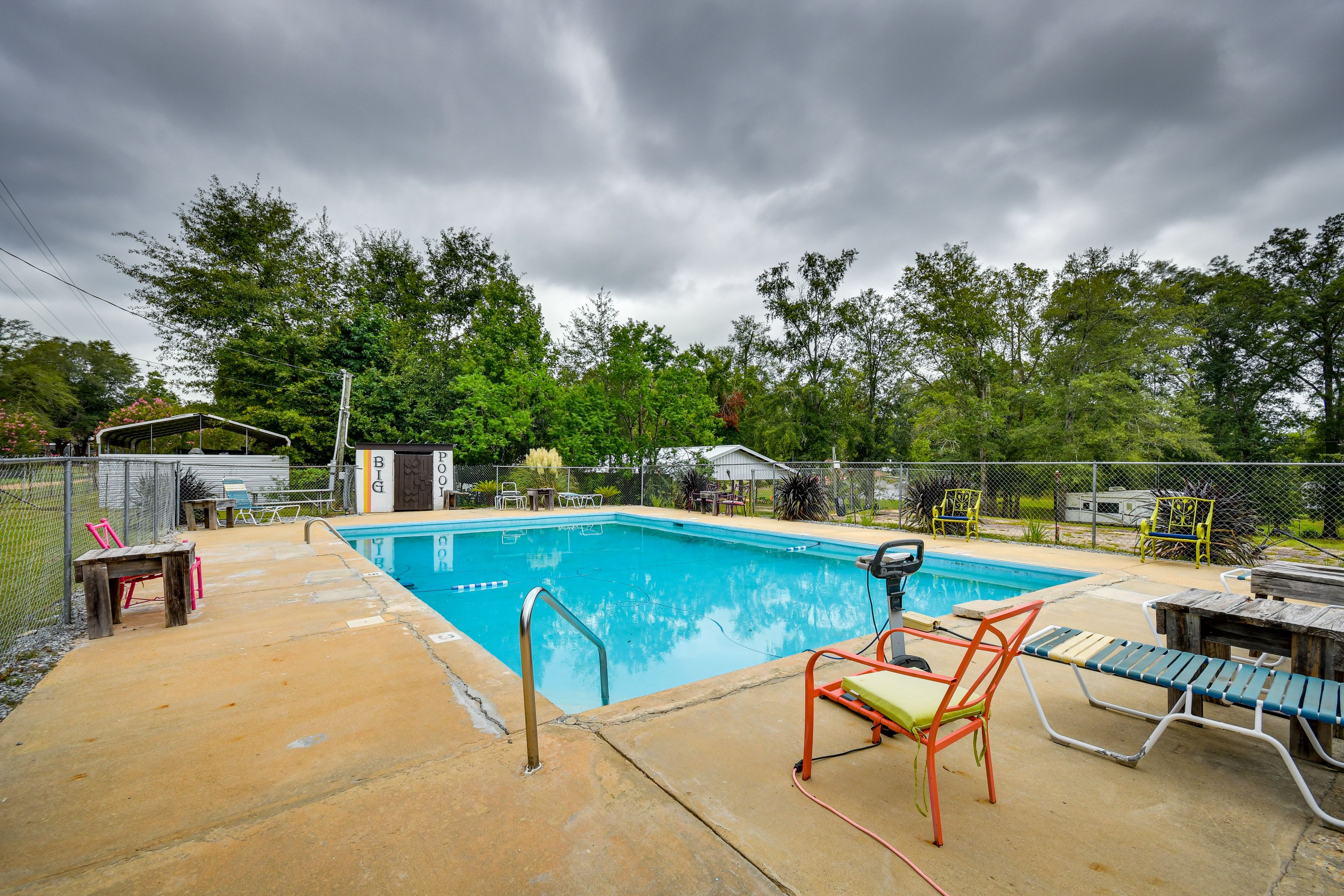 Community Pool | Playground