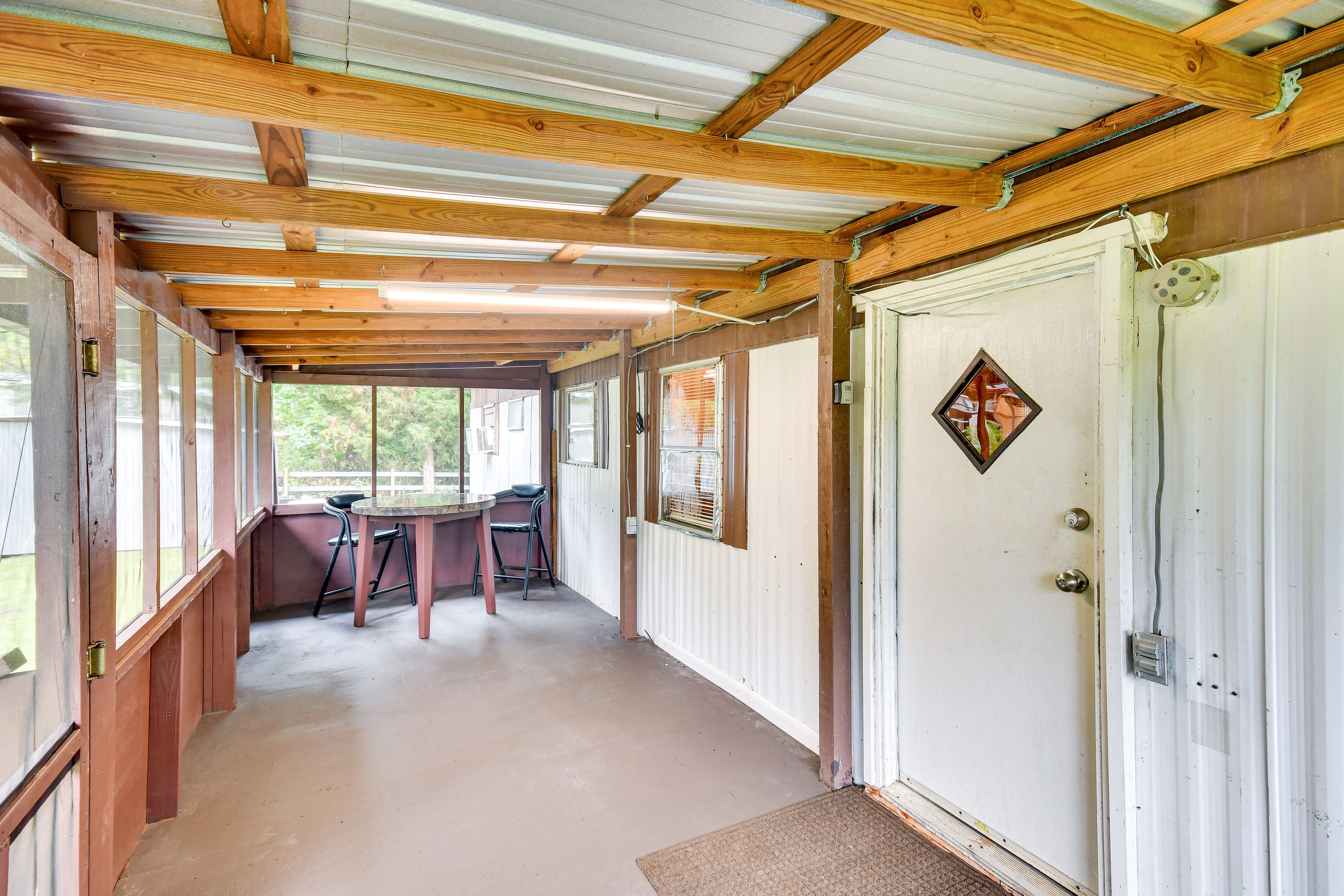 Screened Porch