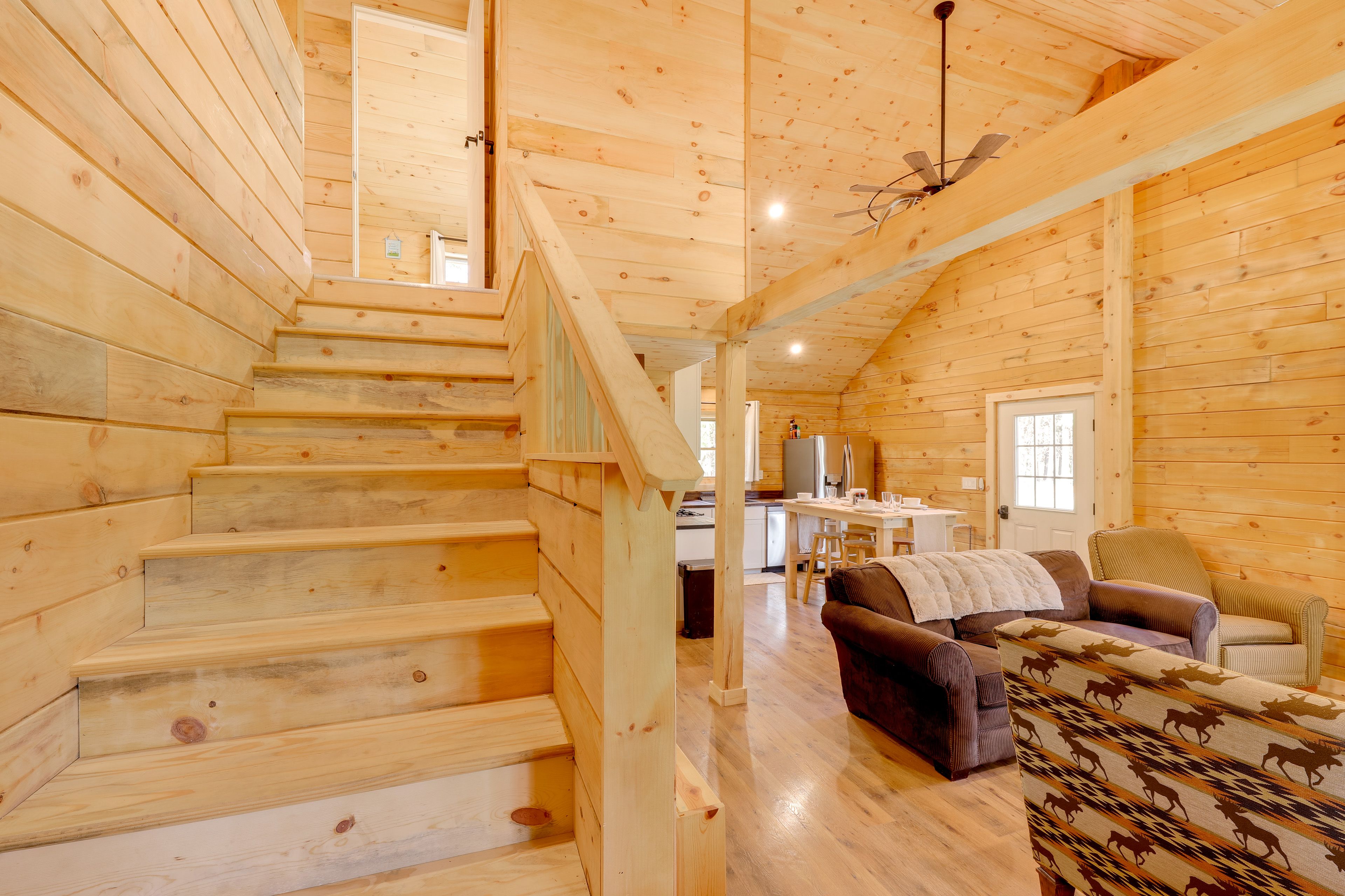 Stairs to 2nd Floor