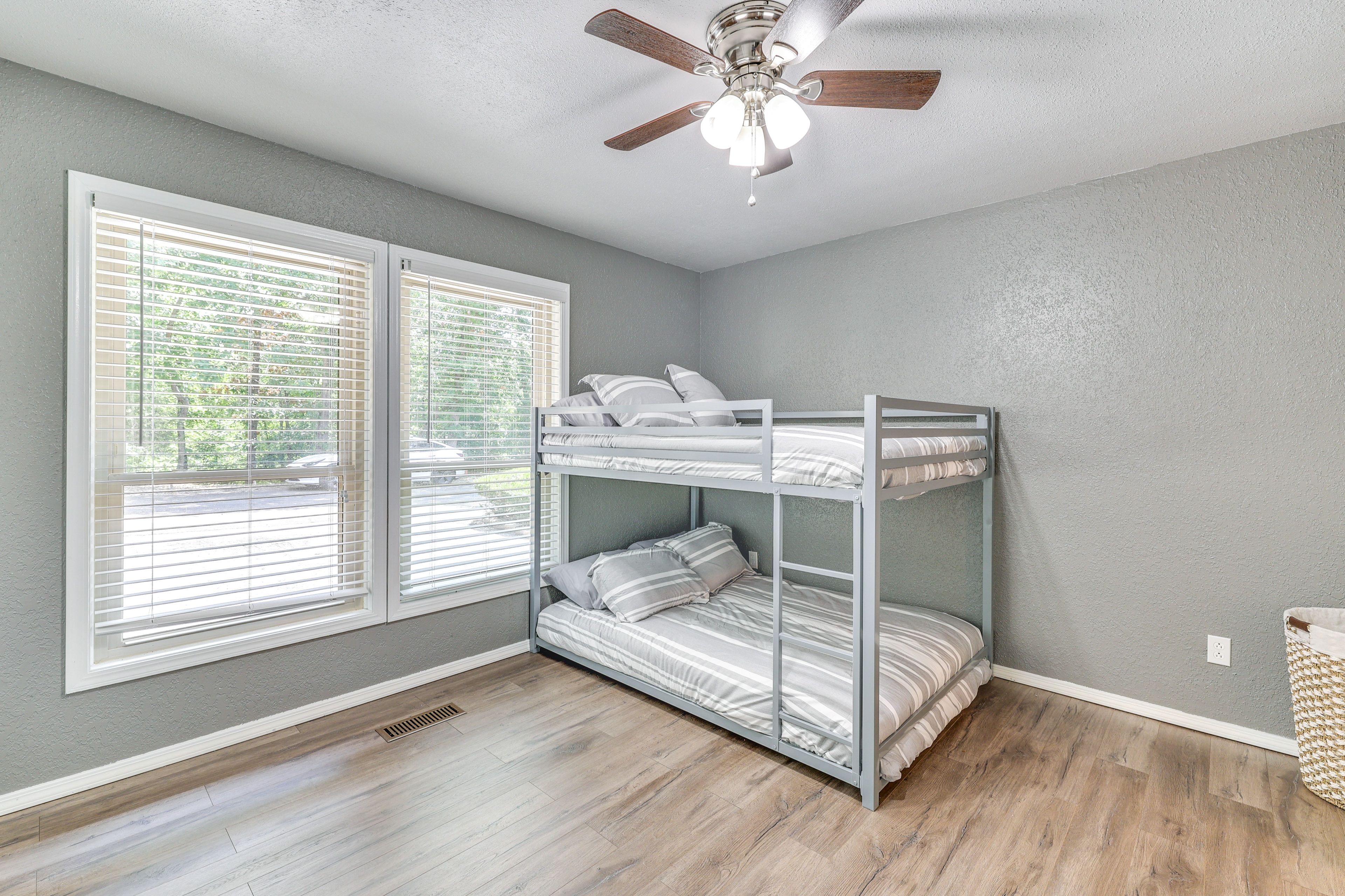 Bedroom 2 | Full Bunk Bed | Smart TV