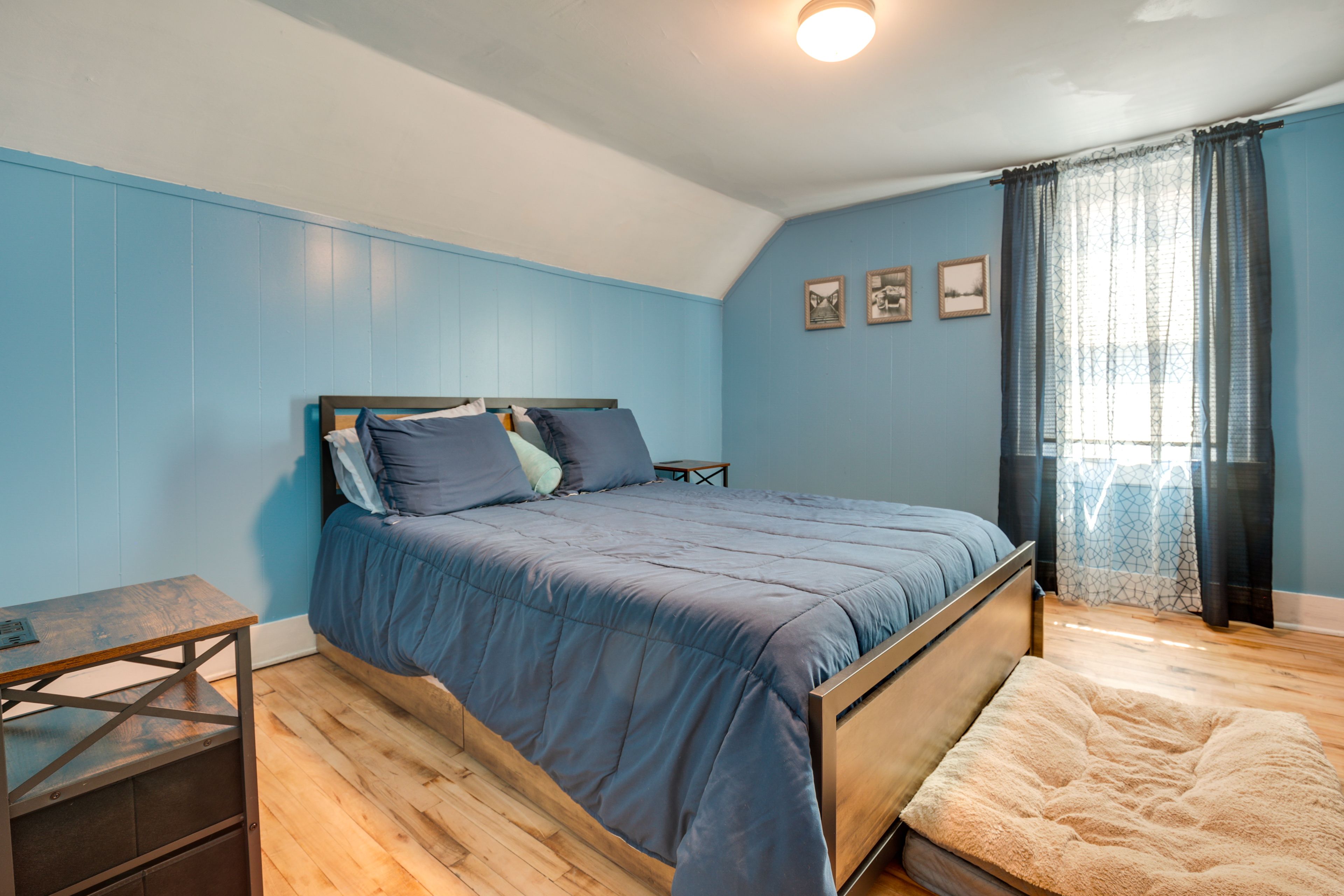 Bedroom 1 | 2nd Floor | Queen Bed | Linens Provided