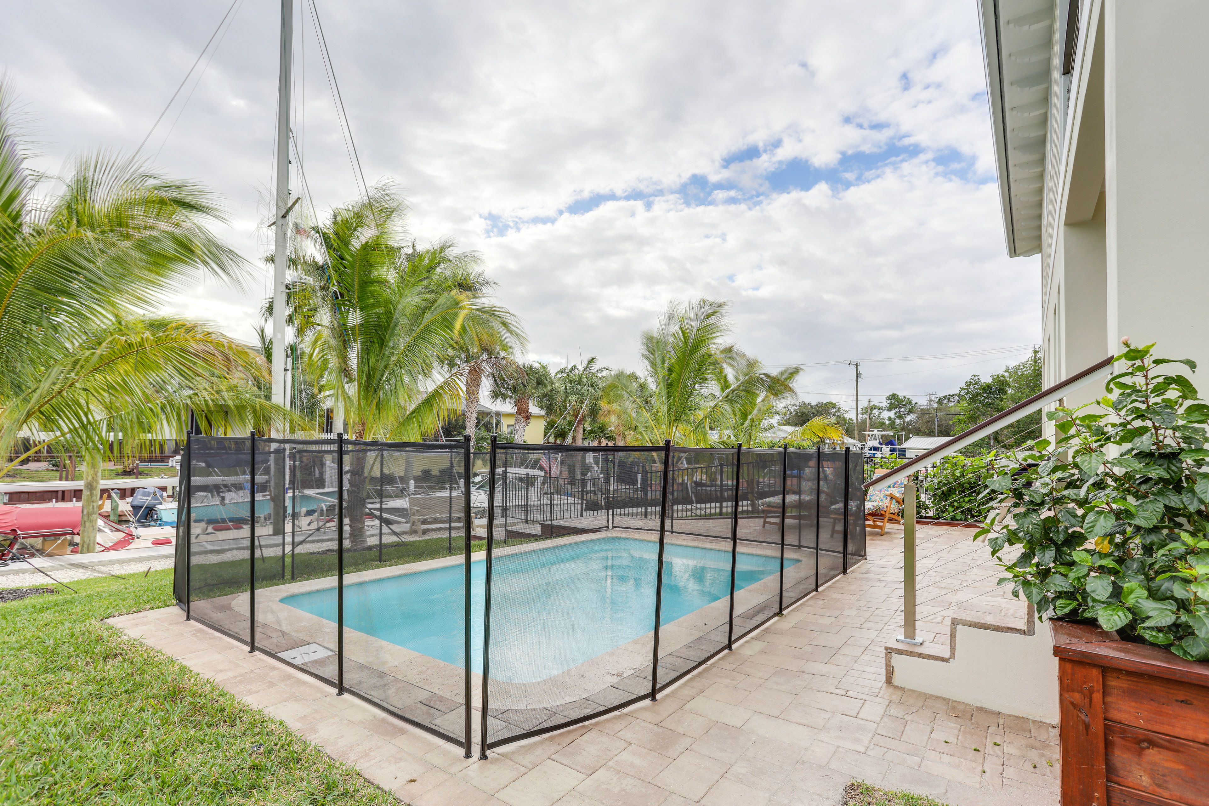 Private Outdoor Pool